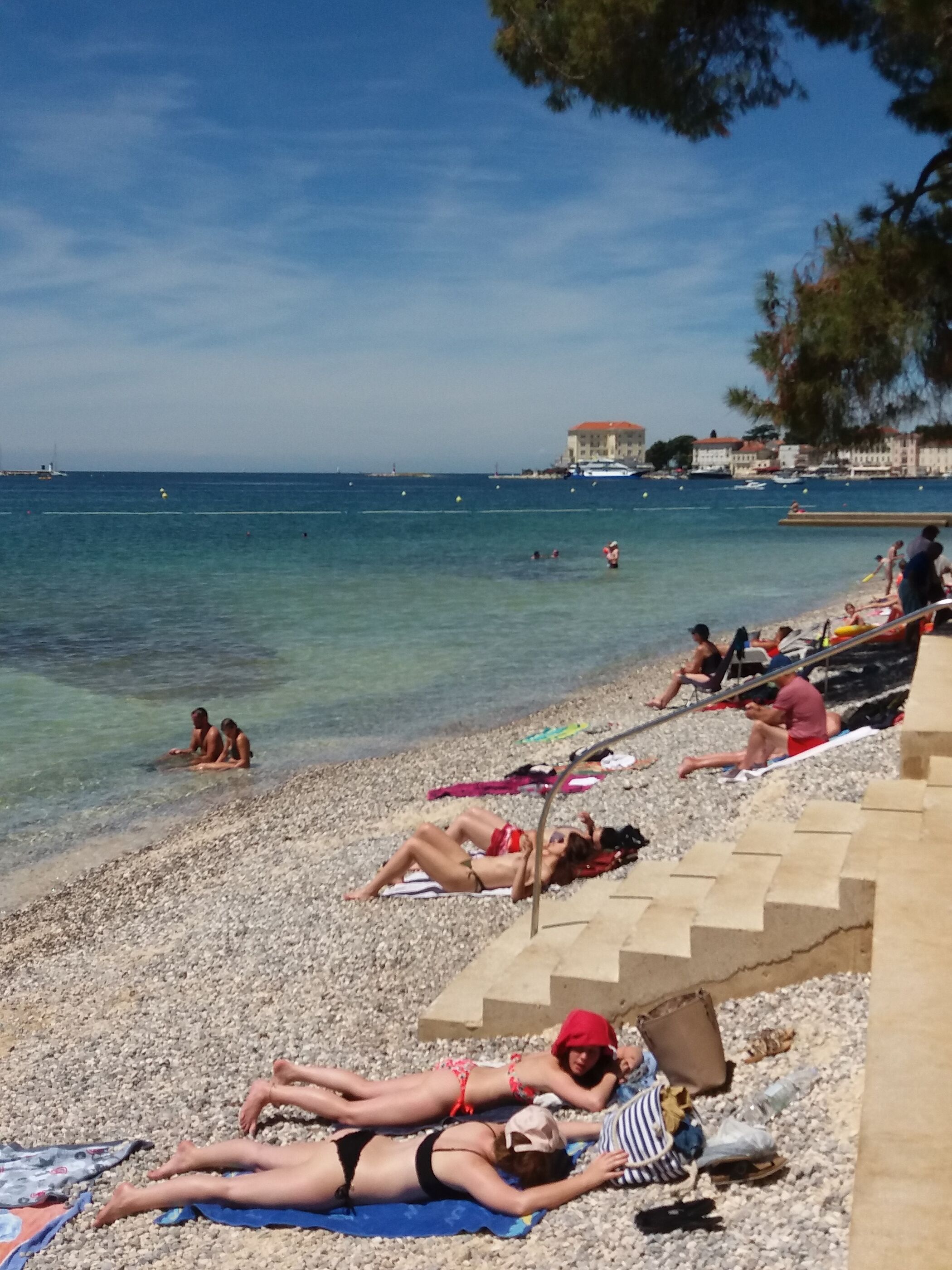 Photo of Apartment Labinjan