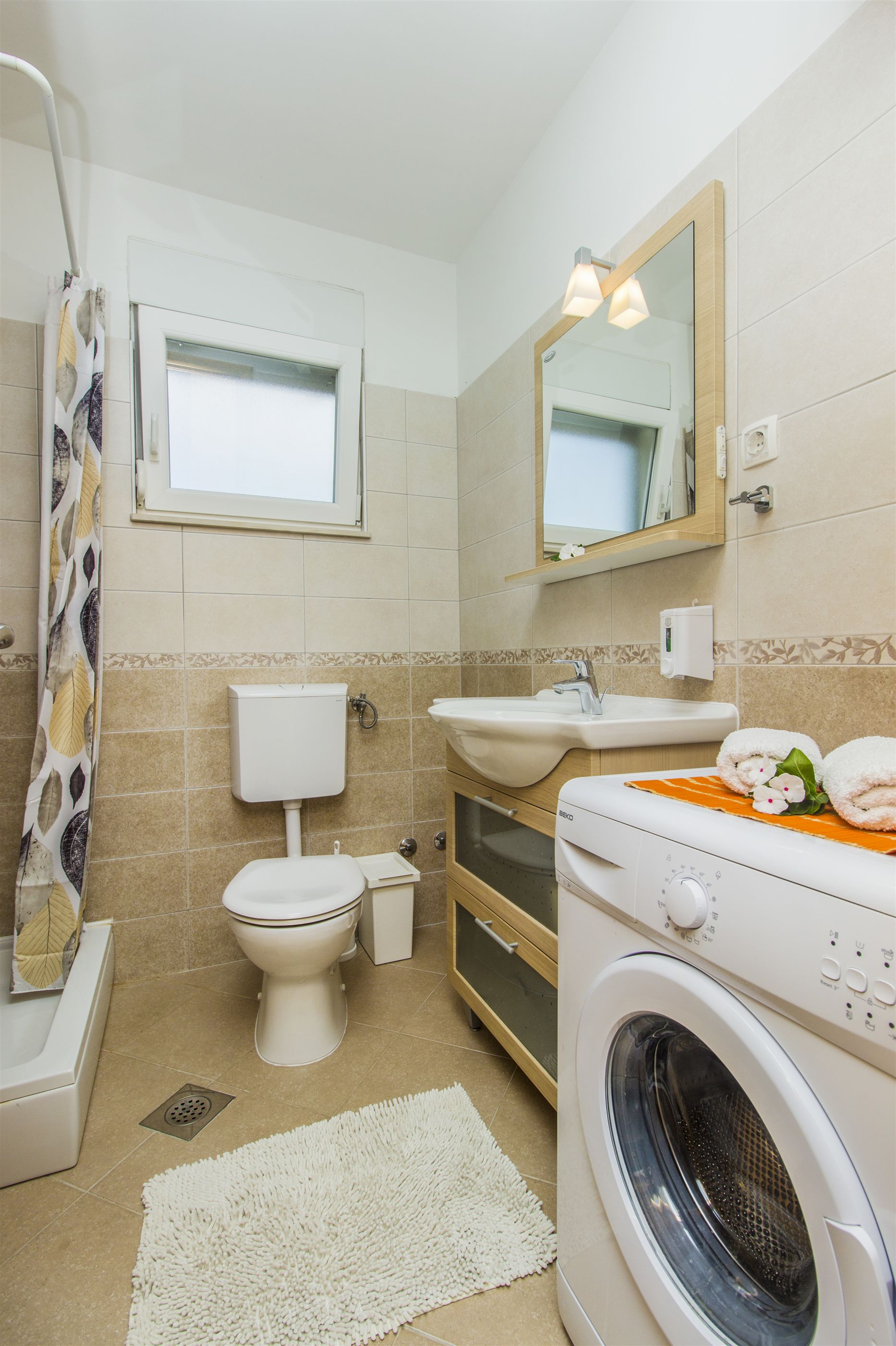 Apartments Lenija 25901-A3