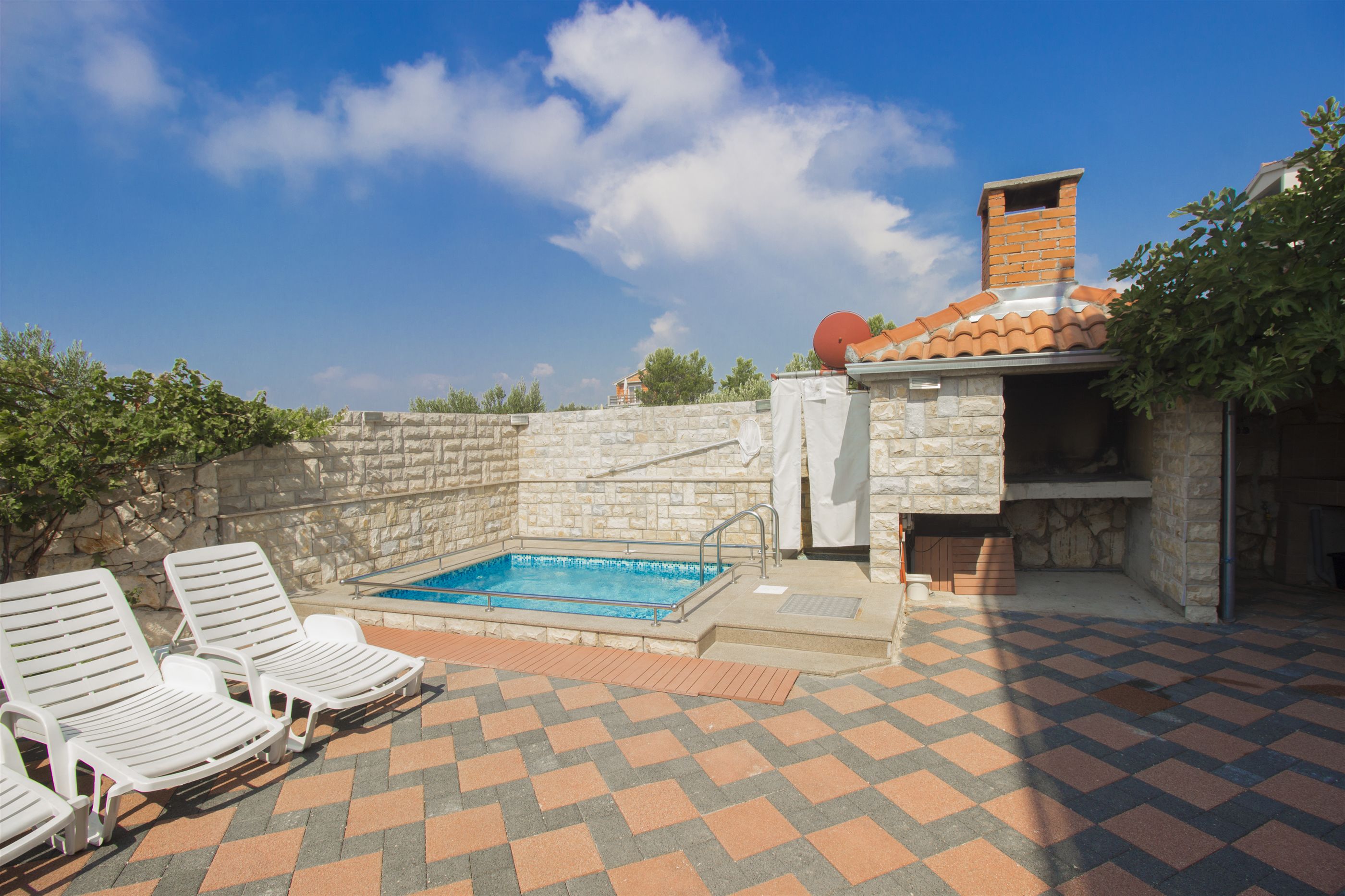Apartments Lenija 25901-A3