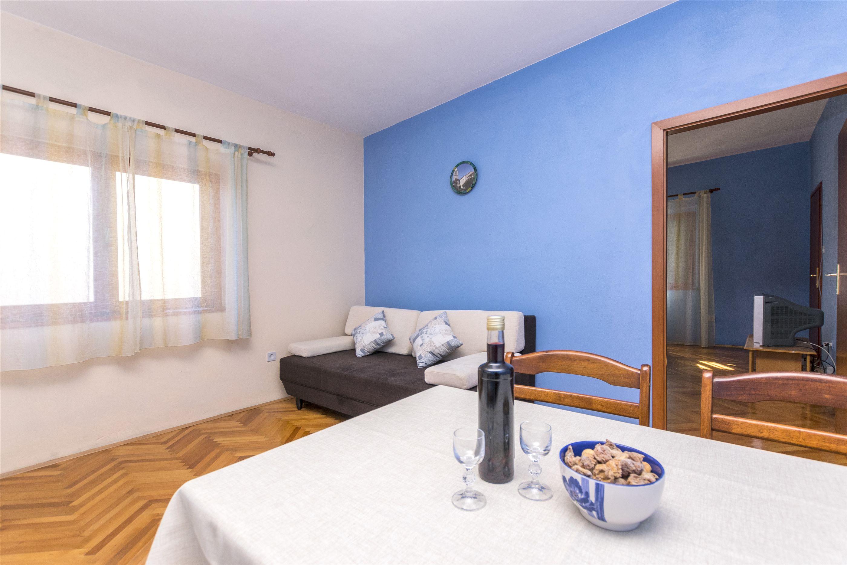Apartments Albina 10631-A2