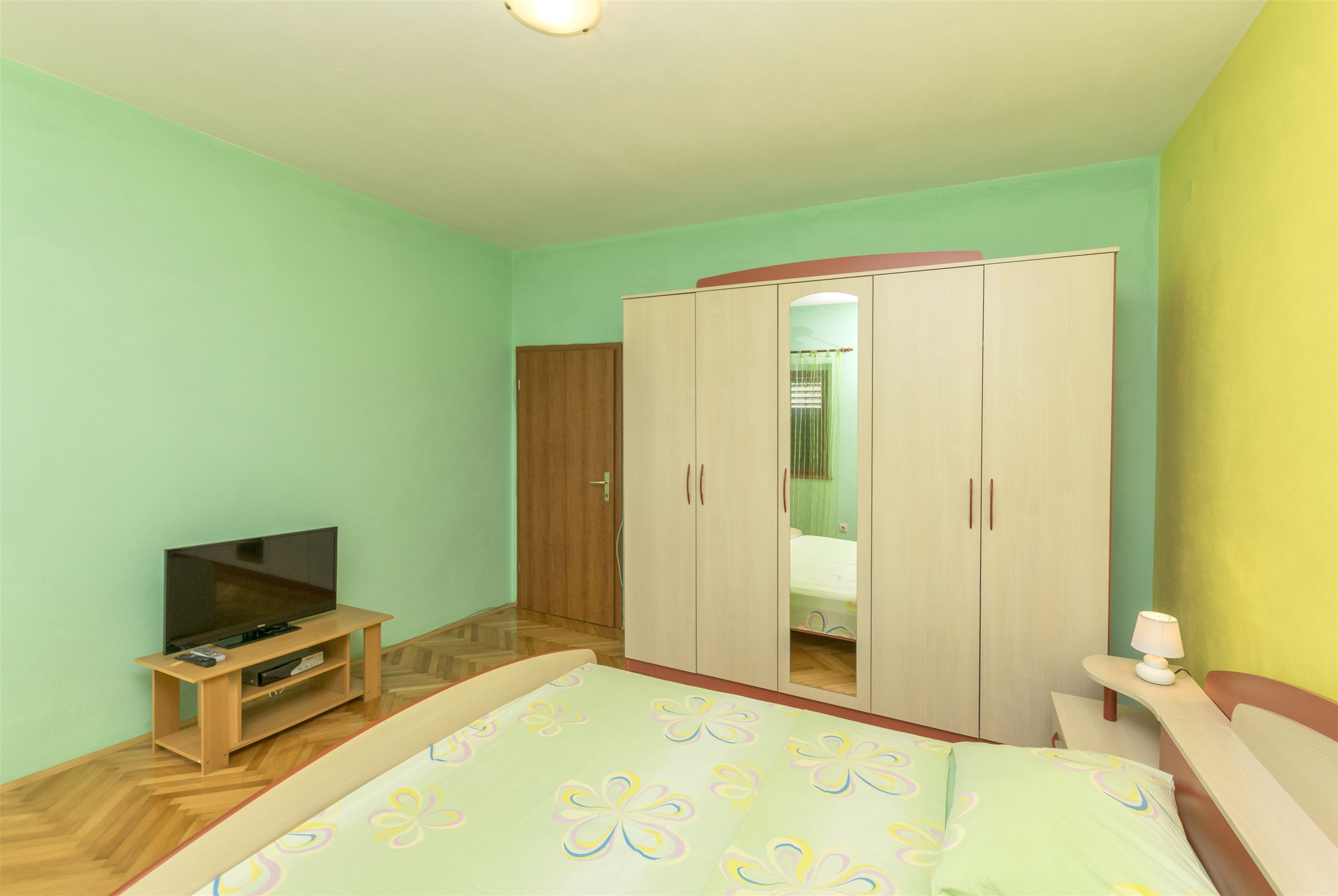 Apartments Albina 10631-A4