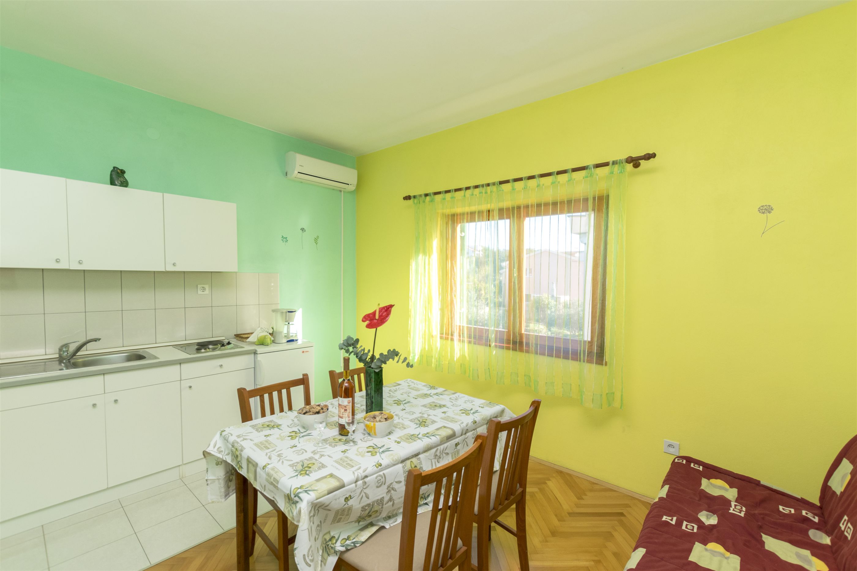 Apartments Albina 10631-A4