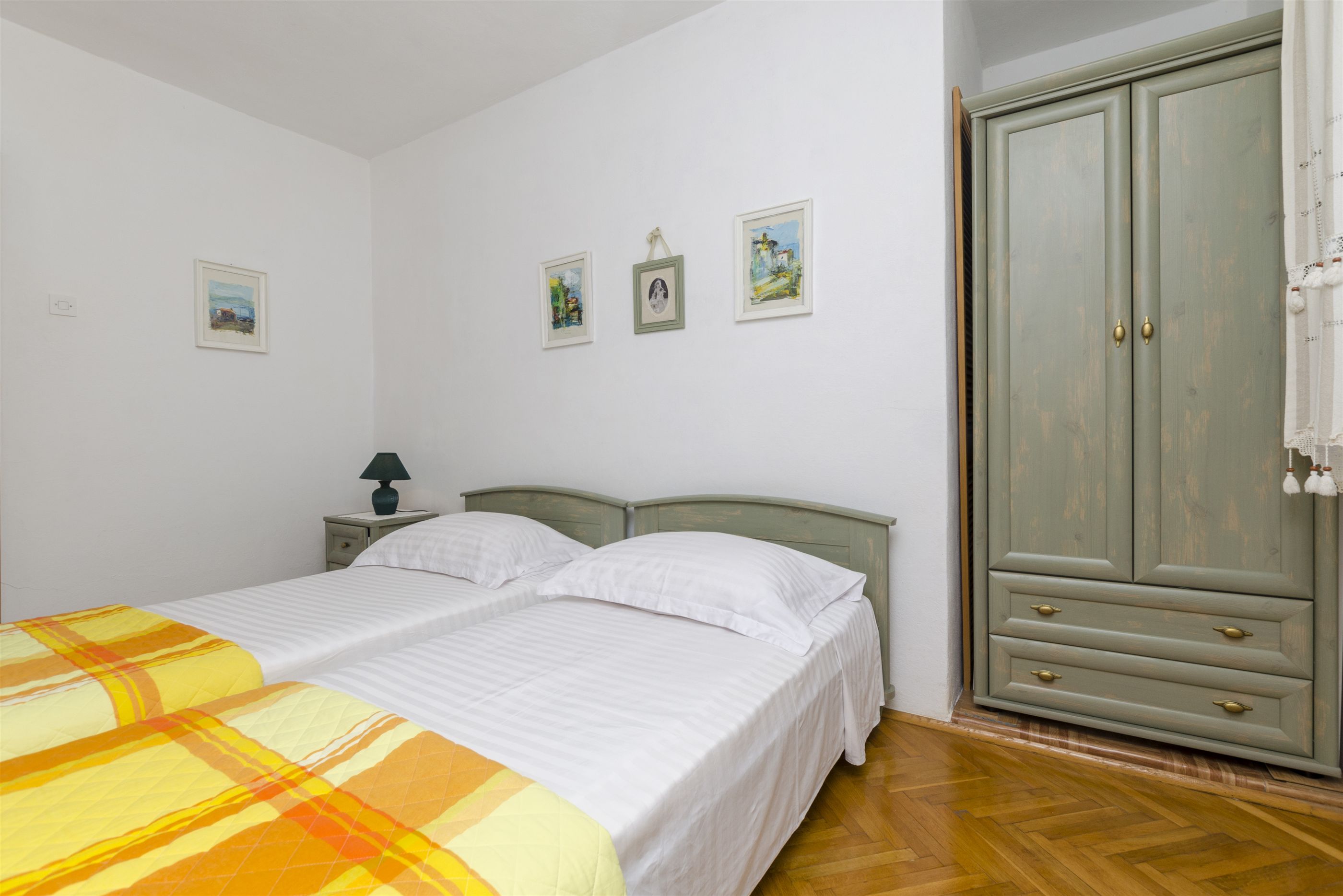 House Jadranka 42281-K1