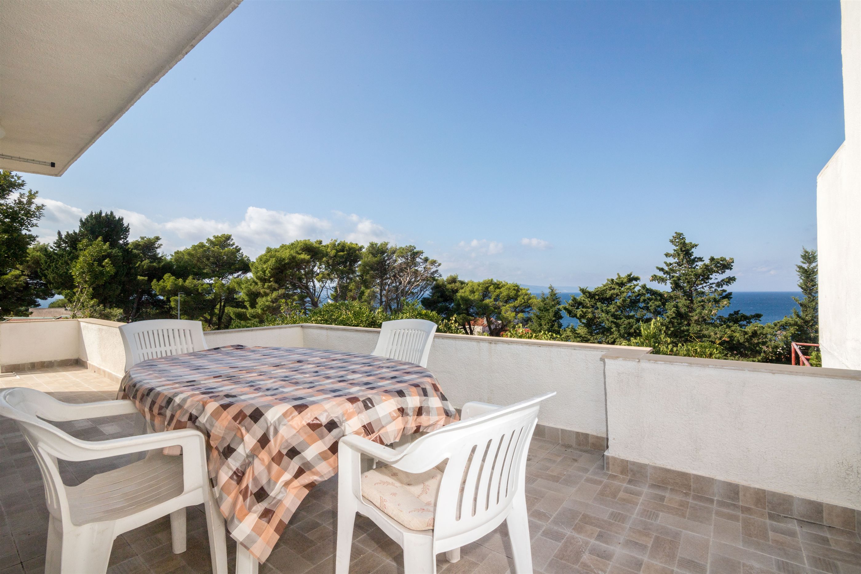 Apartments Ivan 32541-A2