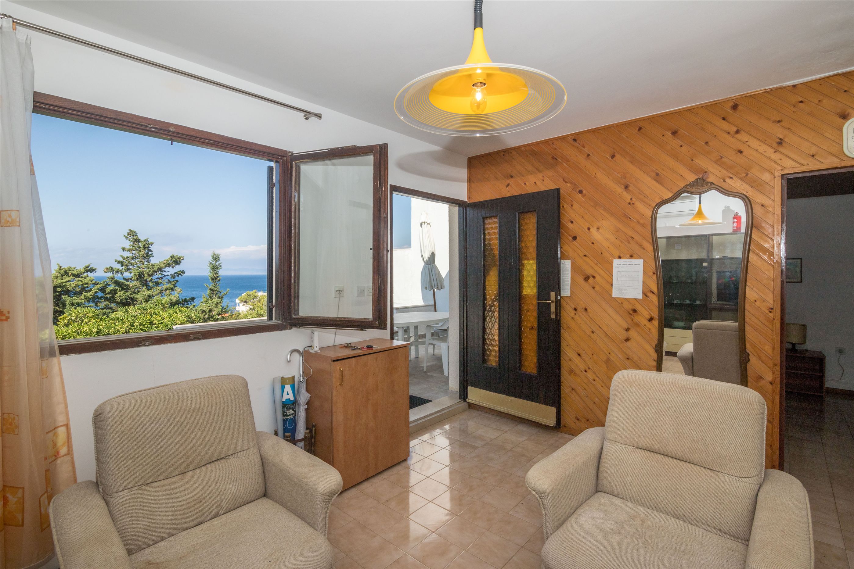 Apartments Ivan 32541-A2