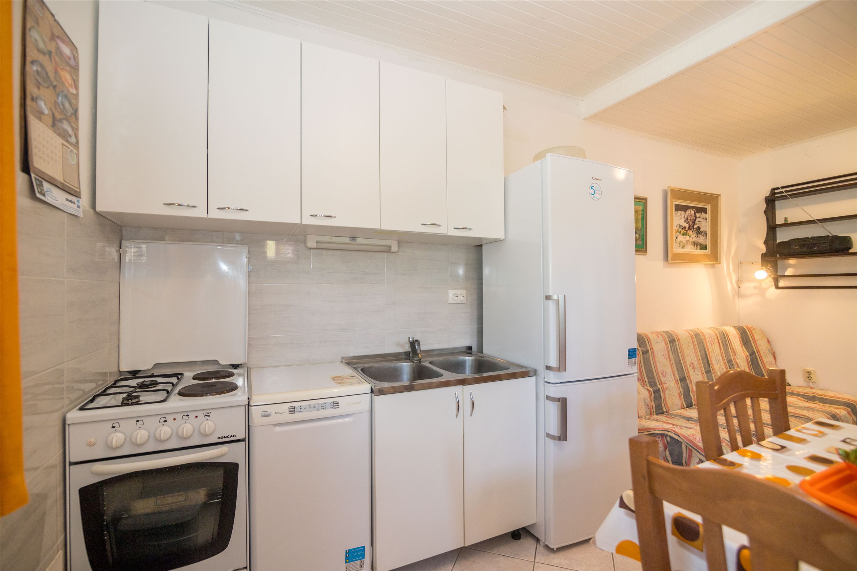 Apartments Ivan 32541-A1