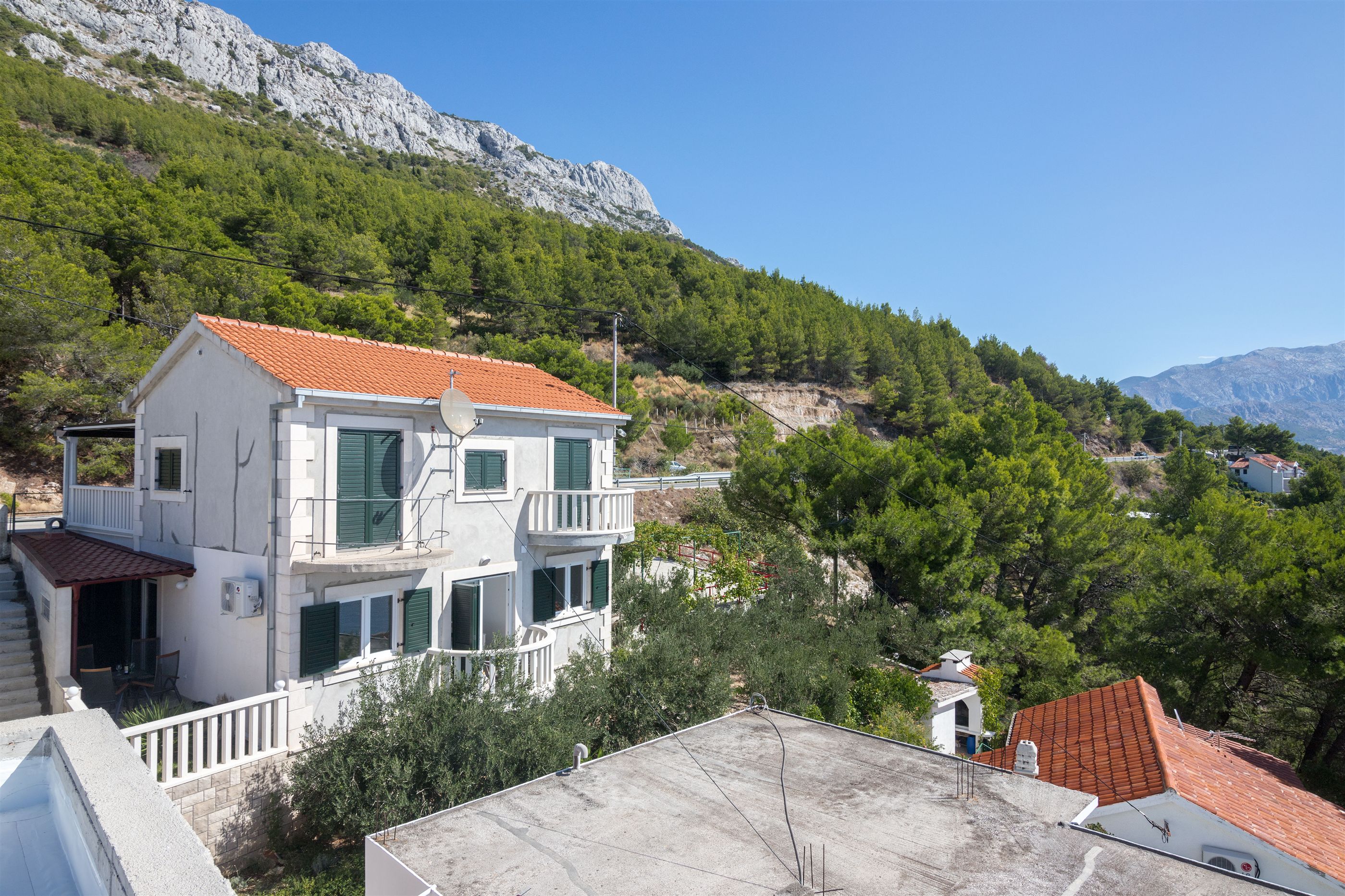Apartments Djani 31111-A2