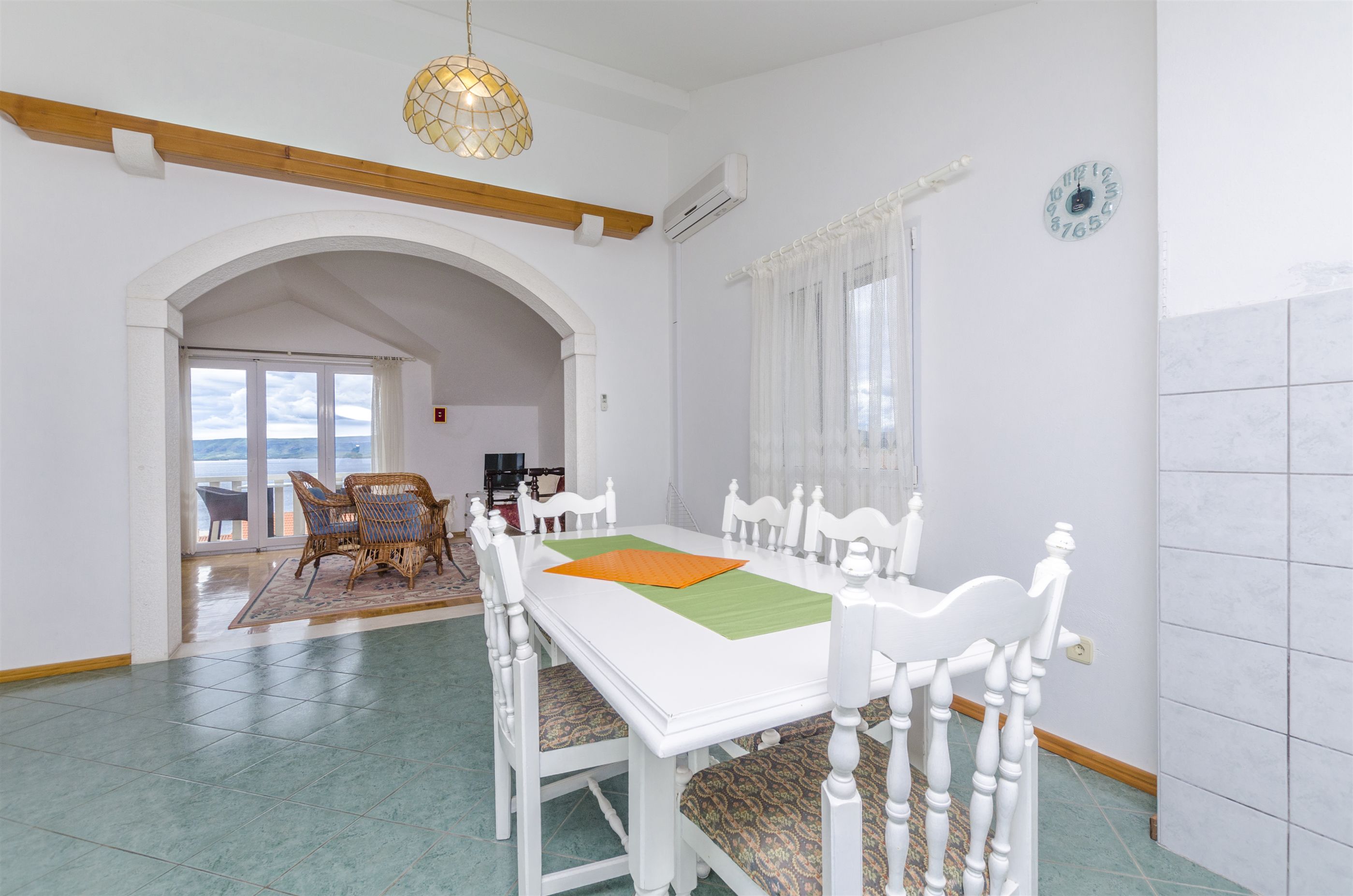 Apartment and Rooms Mate 38551-A1