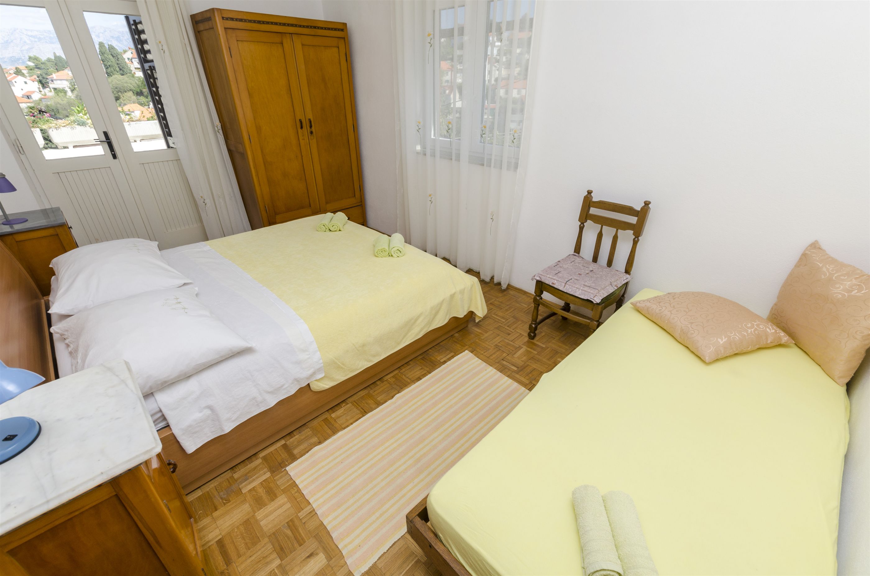 House Fanita 38661-K1