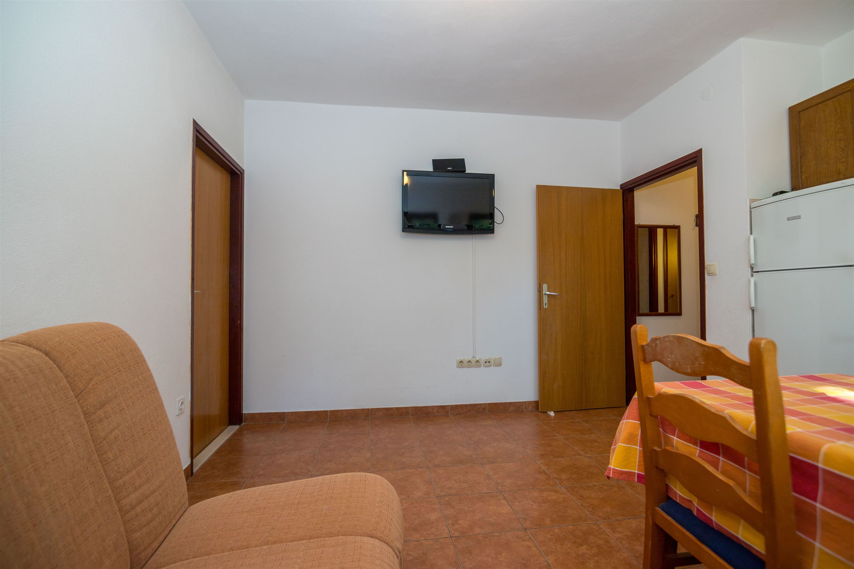 Apartments Gordana 30451-A2