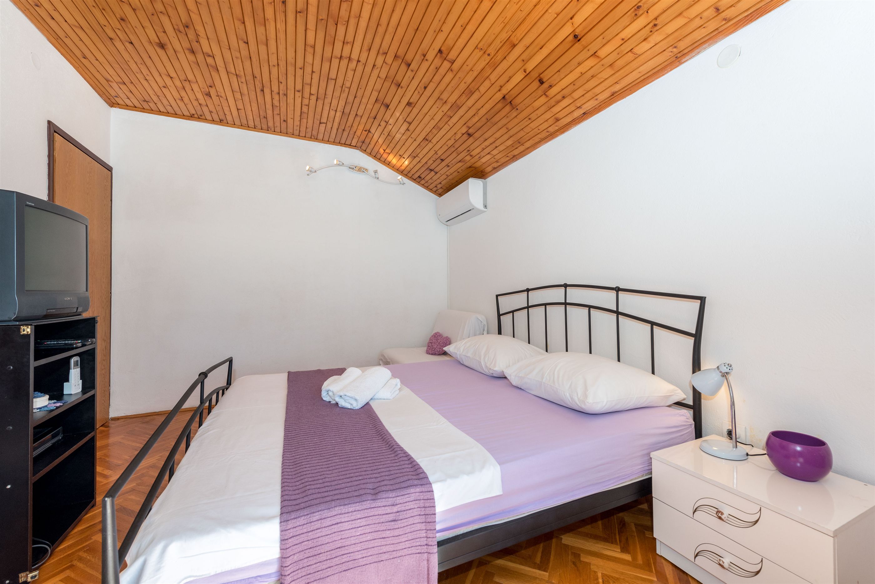 Apartments Anita 31531-A2