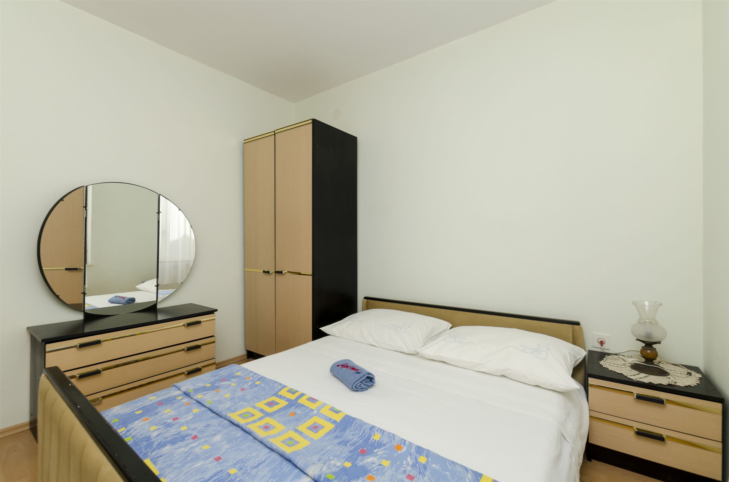 Apartments Bilo 32111-A2