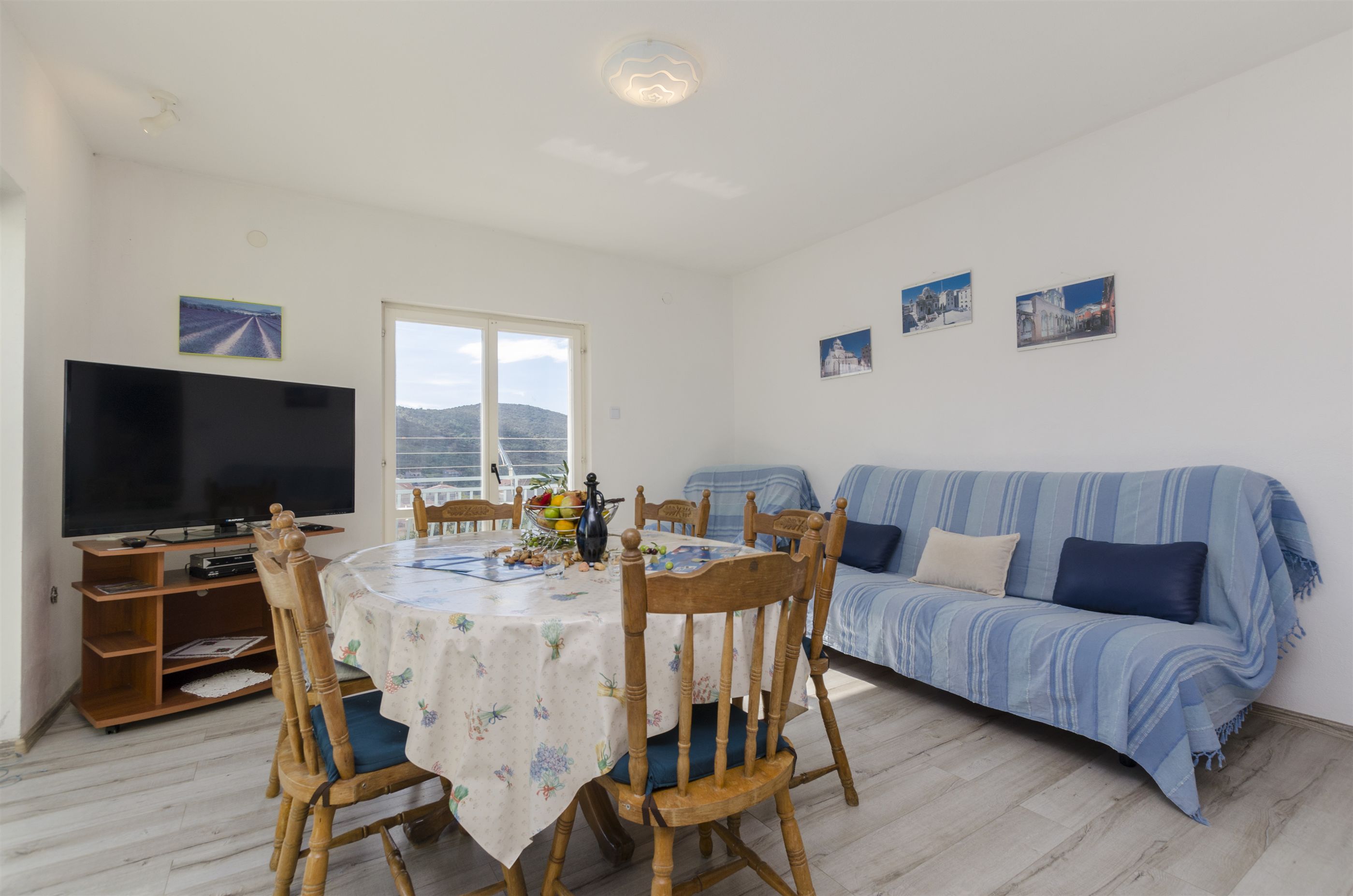Apartments Bilo 32111-A2