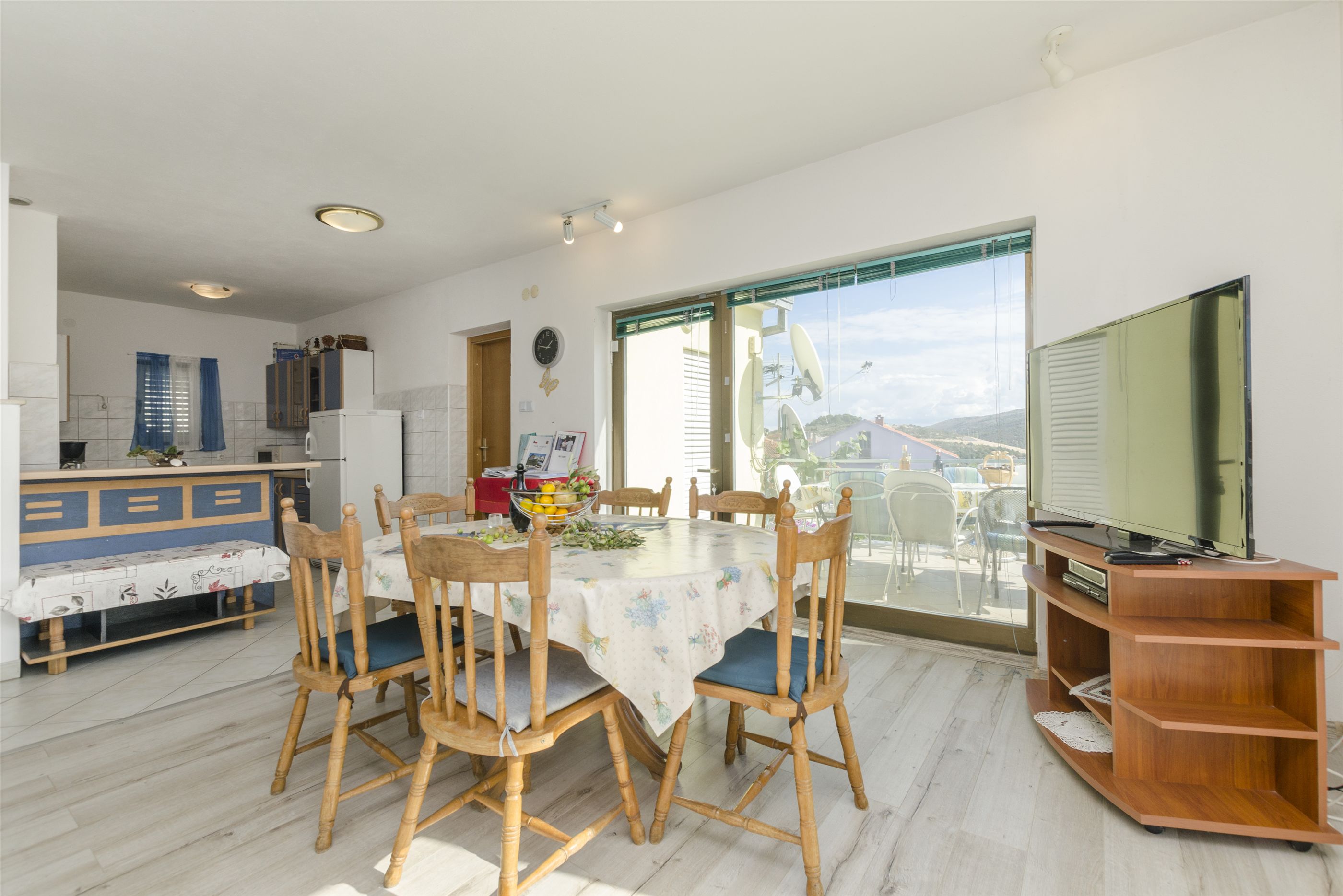 Apartments Bilo 32111-A2