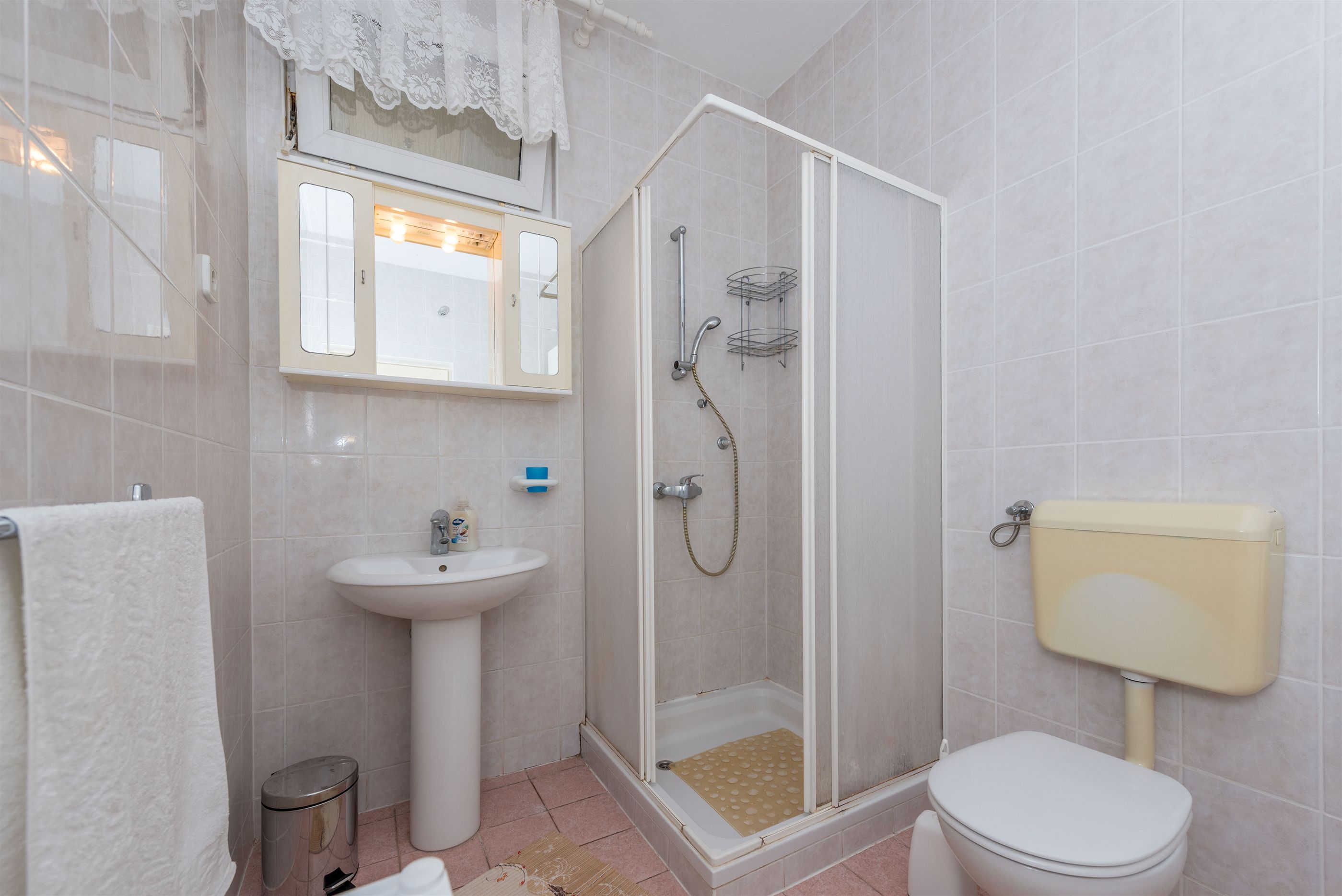 Apartments Danica 22221-A2