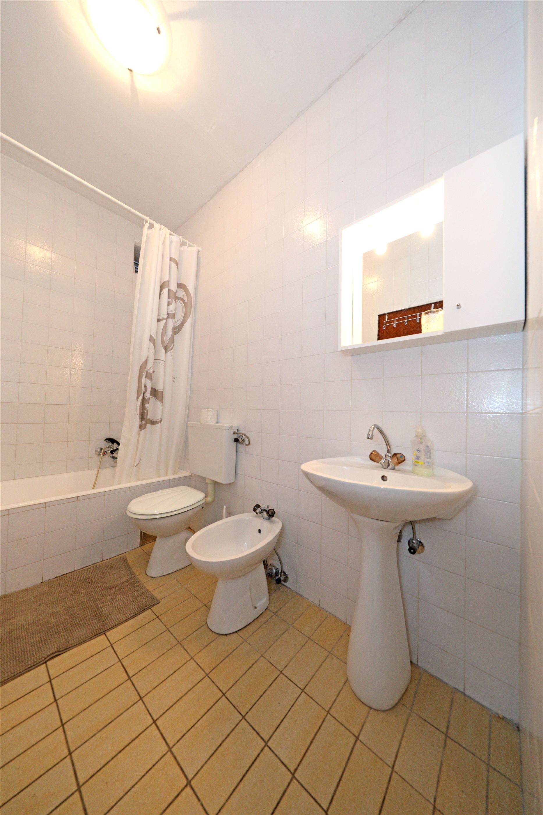 Rooms Jeriko 28681-S1