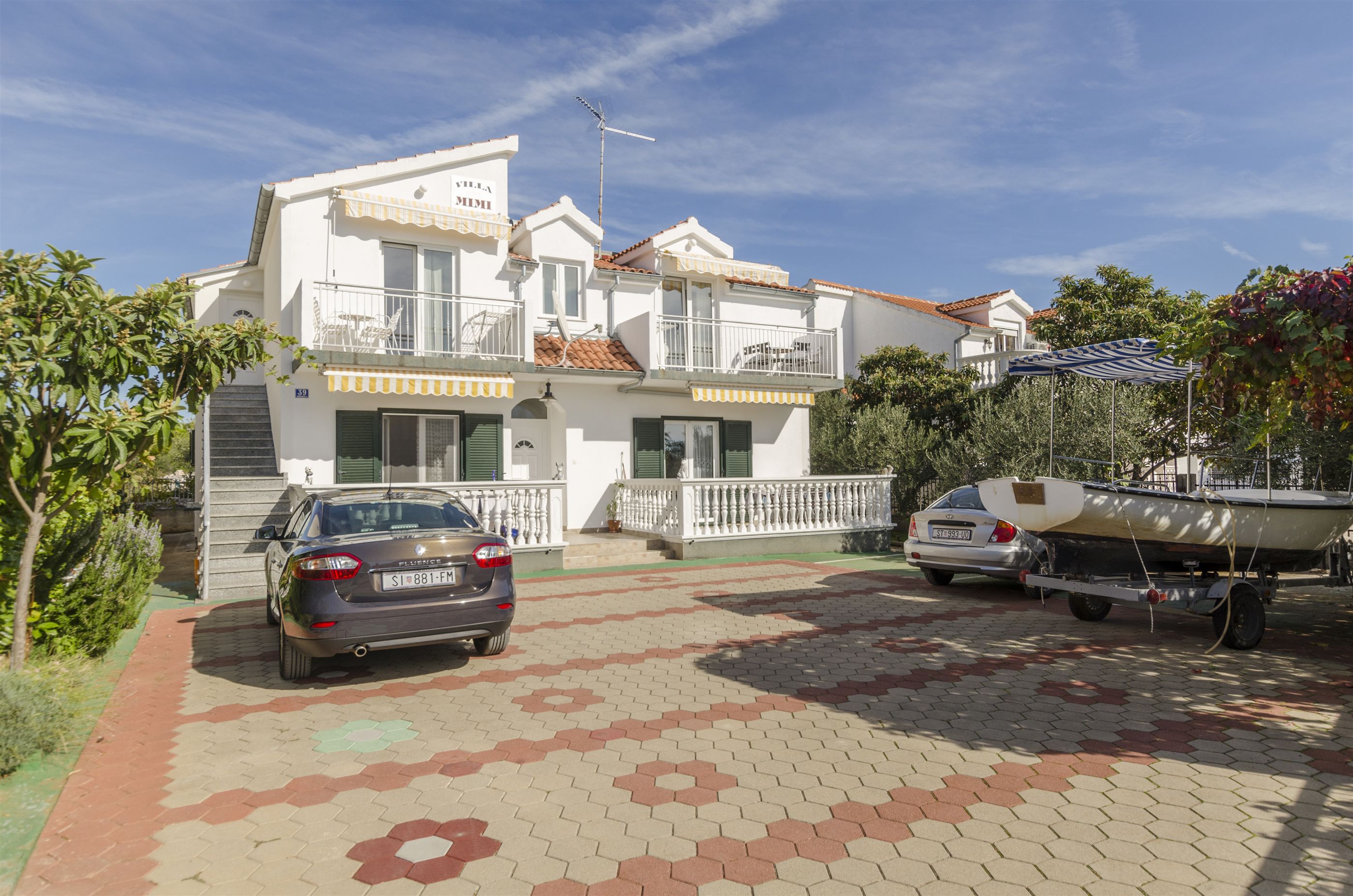 Apartments Vinko 27131-A1