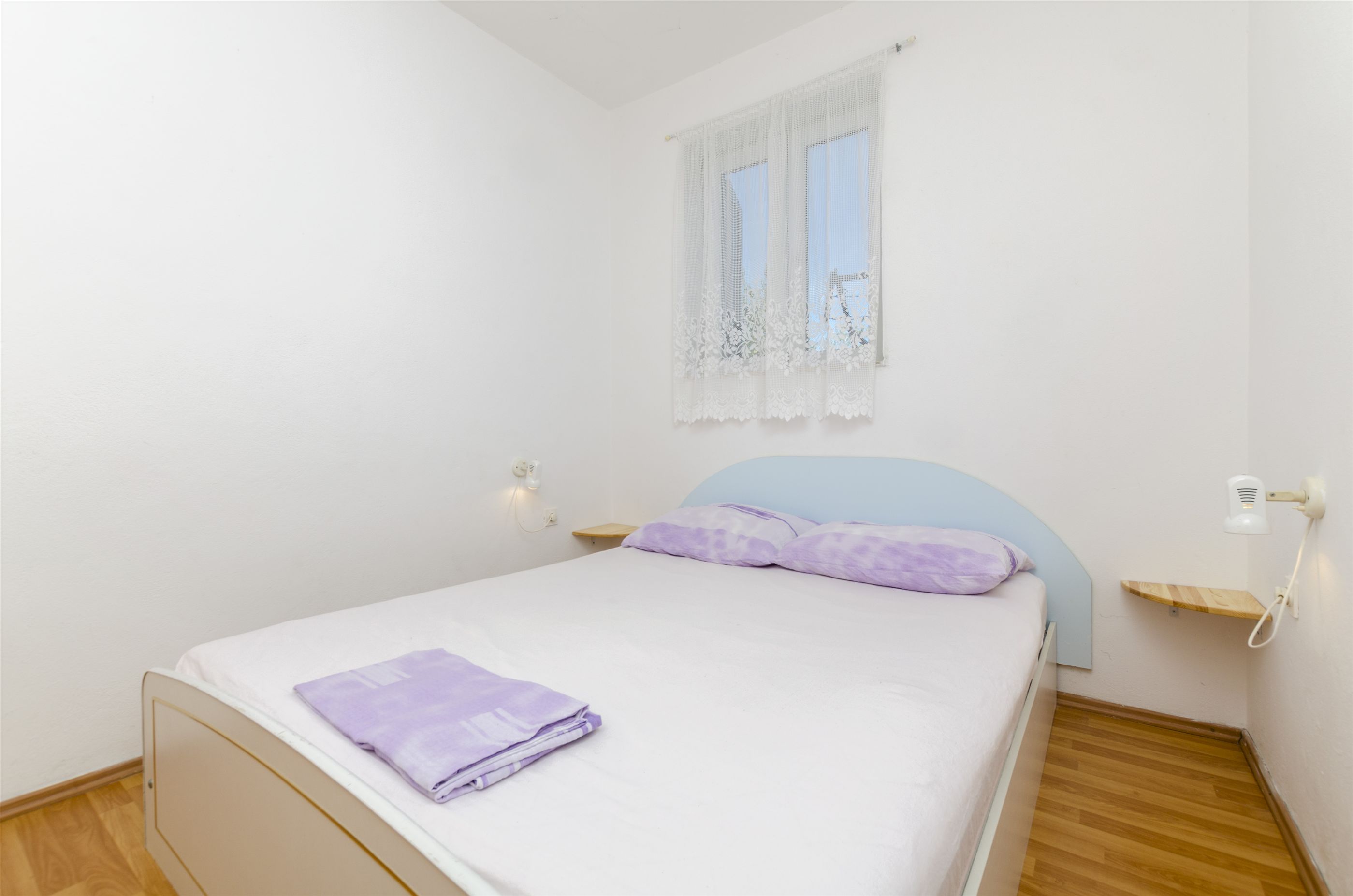 Apartments Vinko 27131-A1
