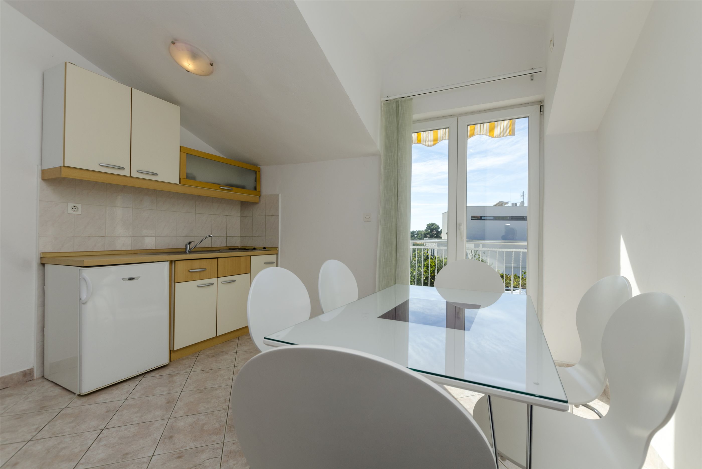 Apartments Vinko 27131-A2