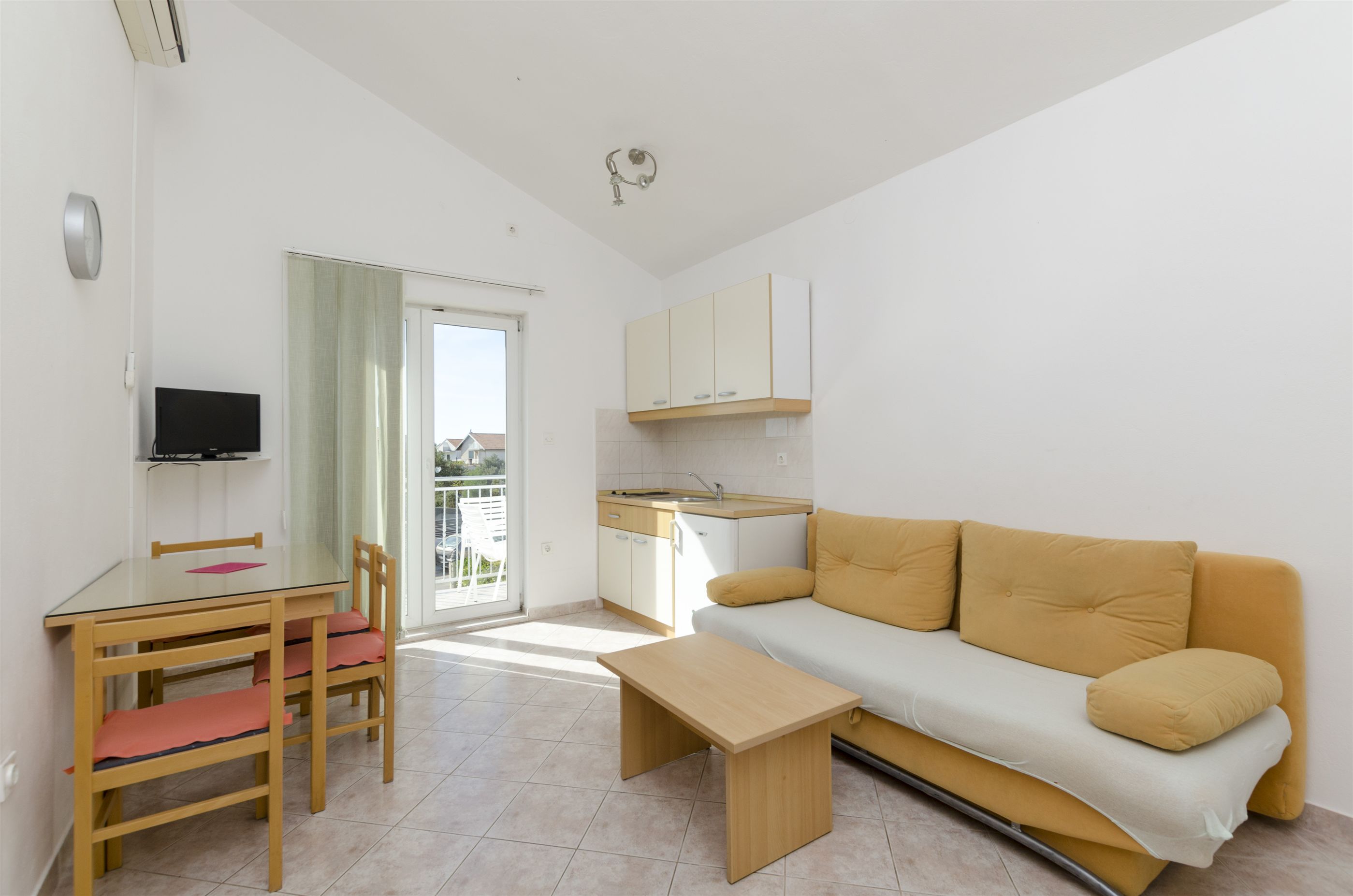 Apartments Vinko 27131-A3