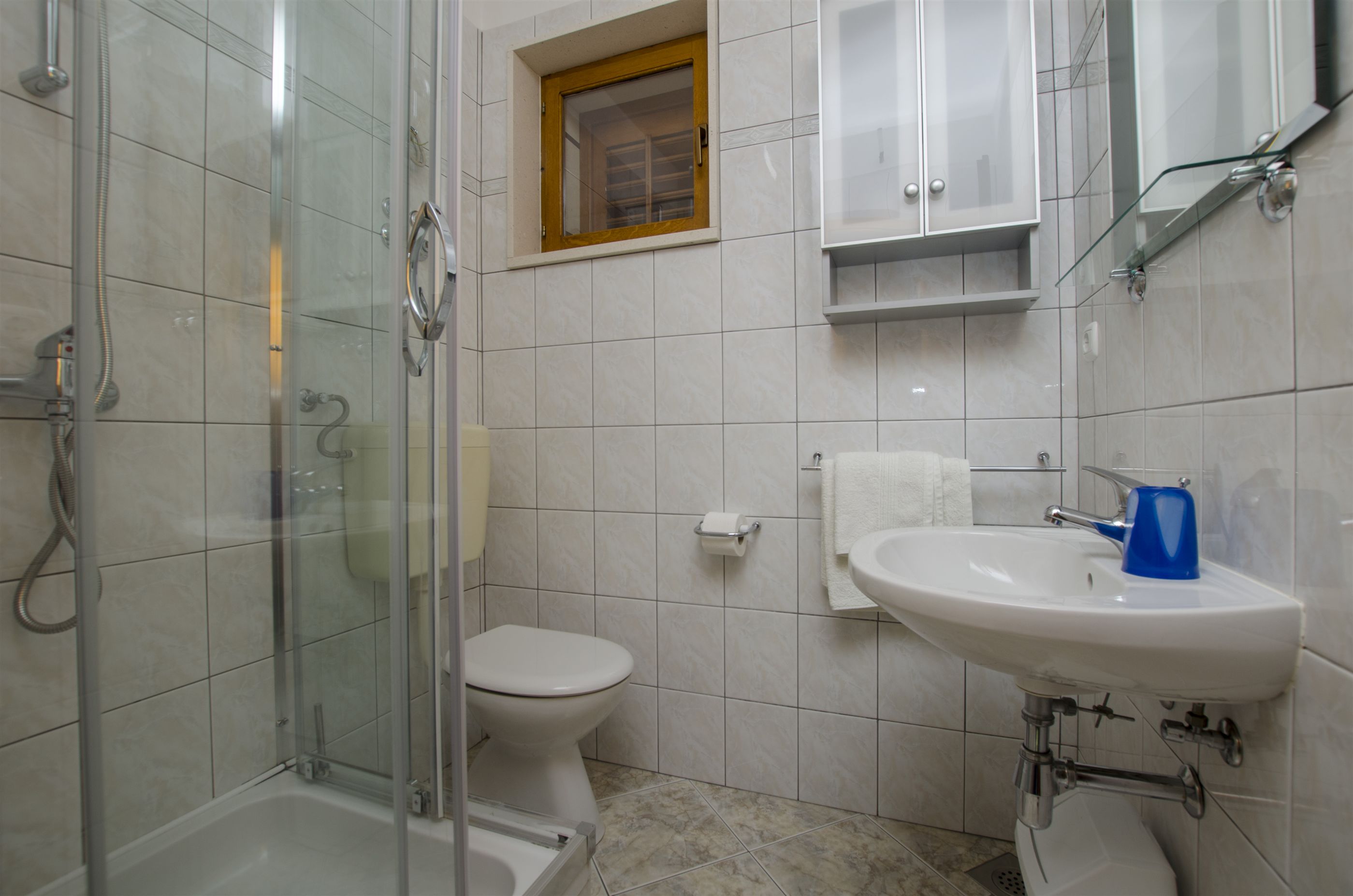 Apartments and Rooms LEA 21871-A2