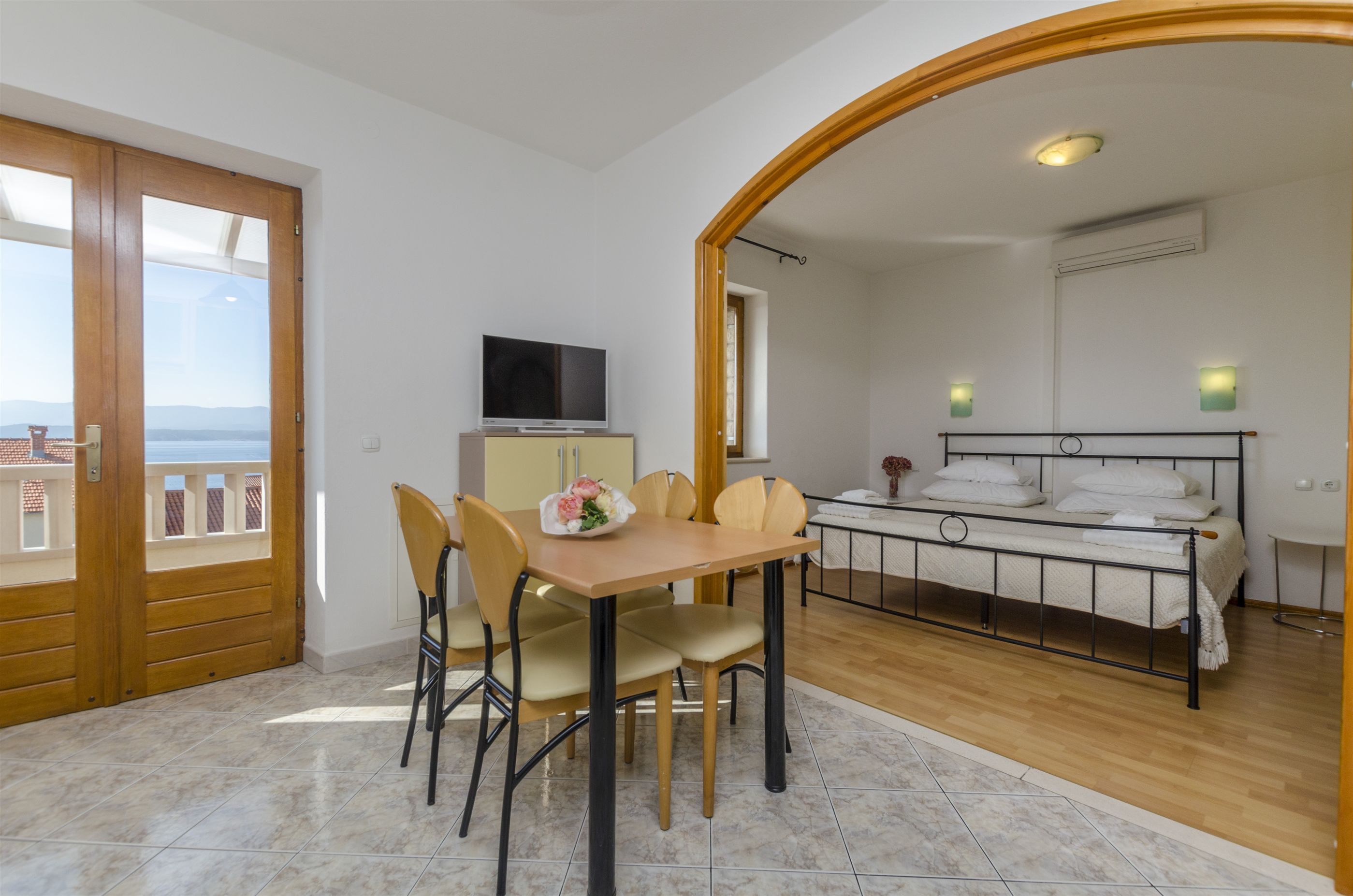 Apartments and Rooms LEA 21871-A2