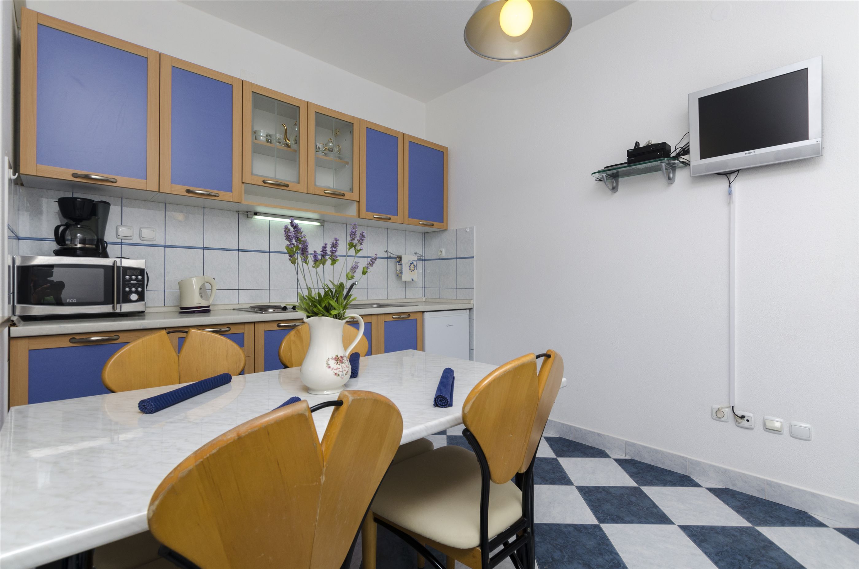 Apartments and Rooms LEA 21871-A4