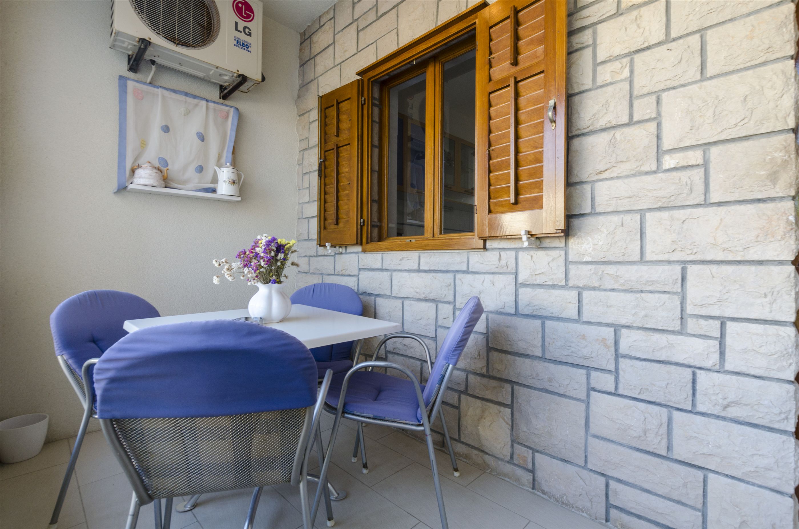 Apartments and Rooms LEA 21871-A4