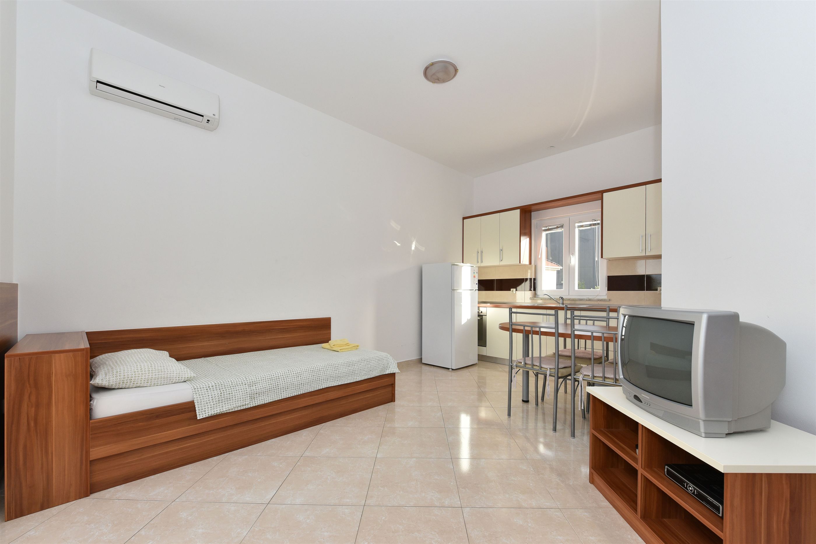 Apartments Karolina 20211-A2