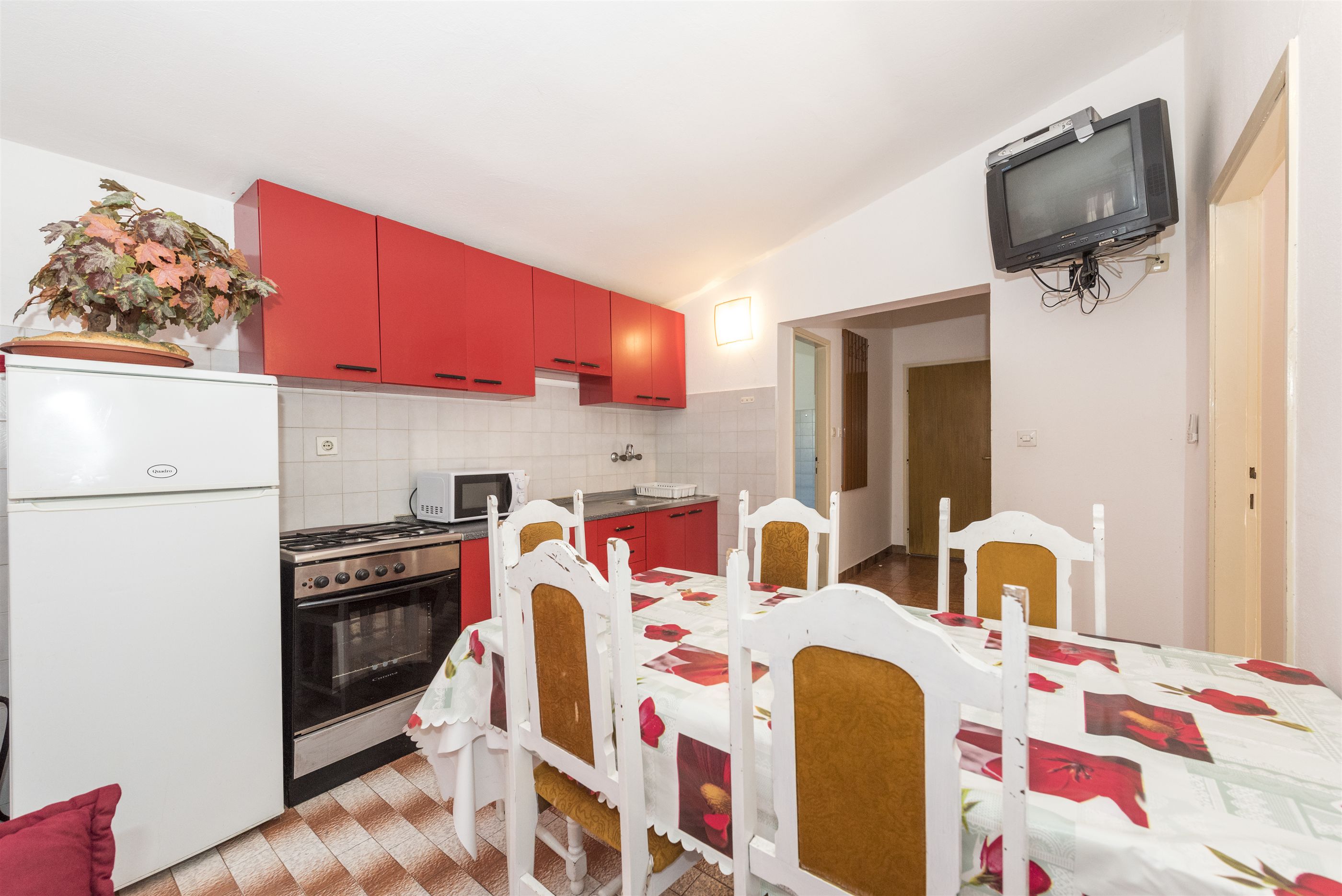 Apartments and Rooms Dragica 27021-A1