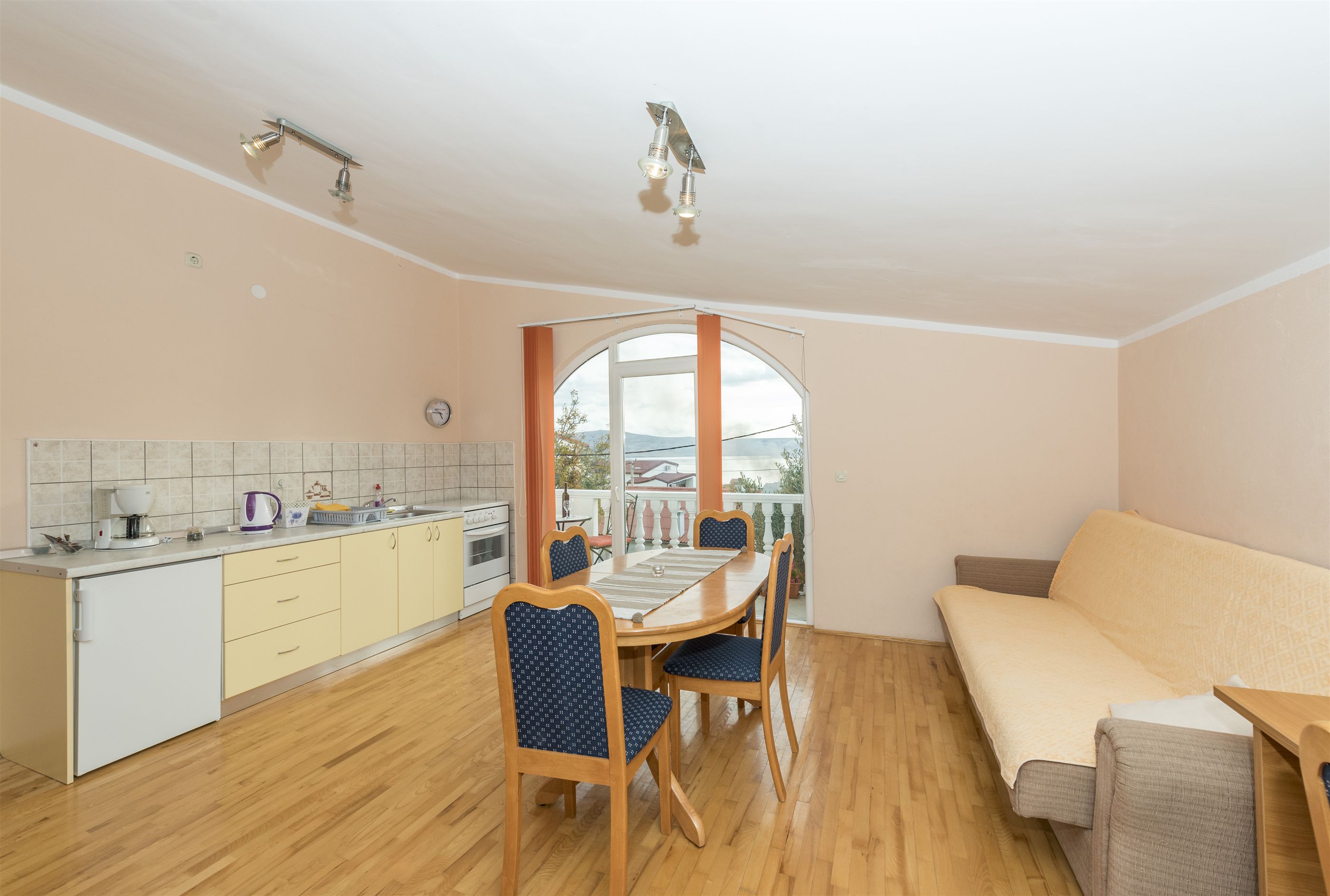Apartments Ivan 13541-A1