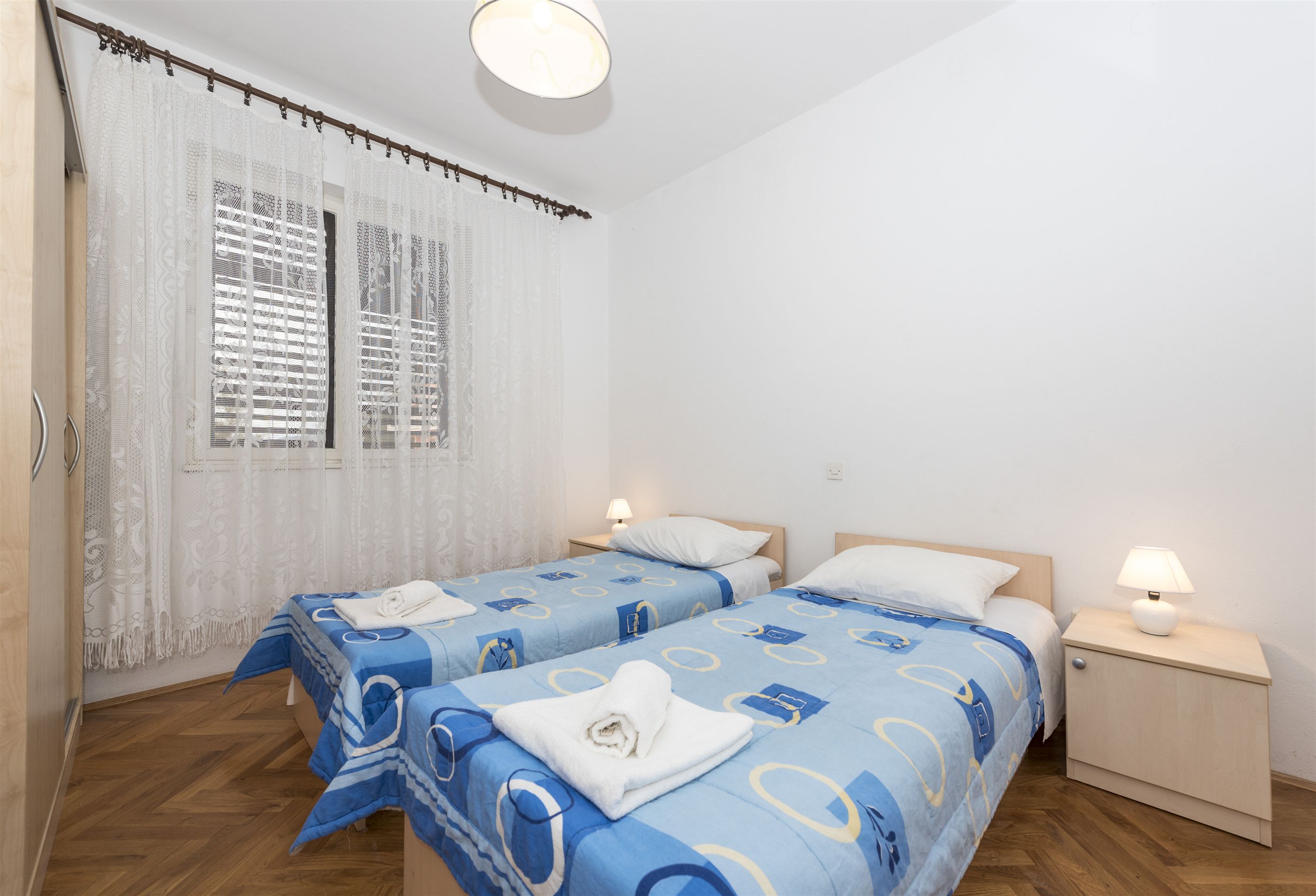 Apartments Ivan 13541-A2