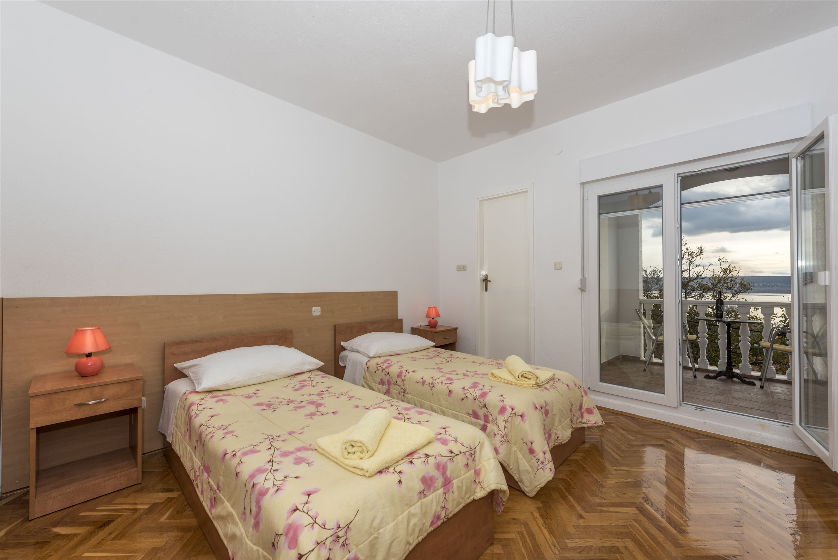 Apartments Ivan 13541-A2