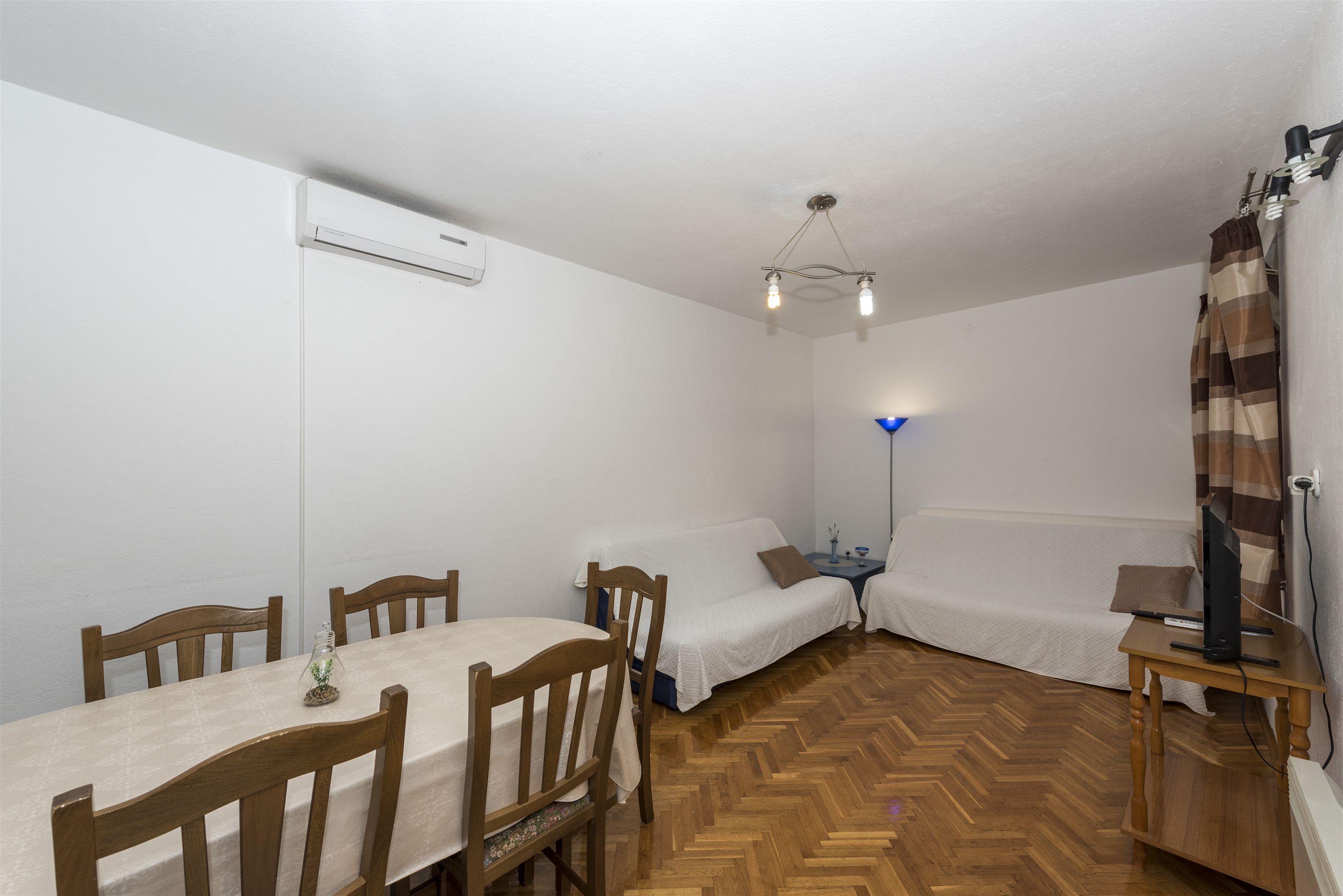 Apartments Ivan 13541-A2