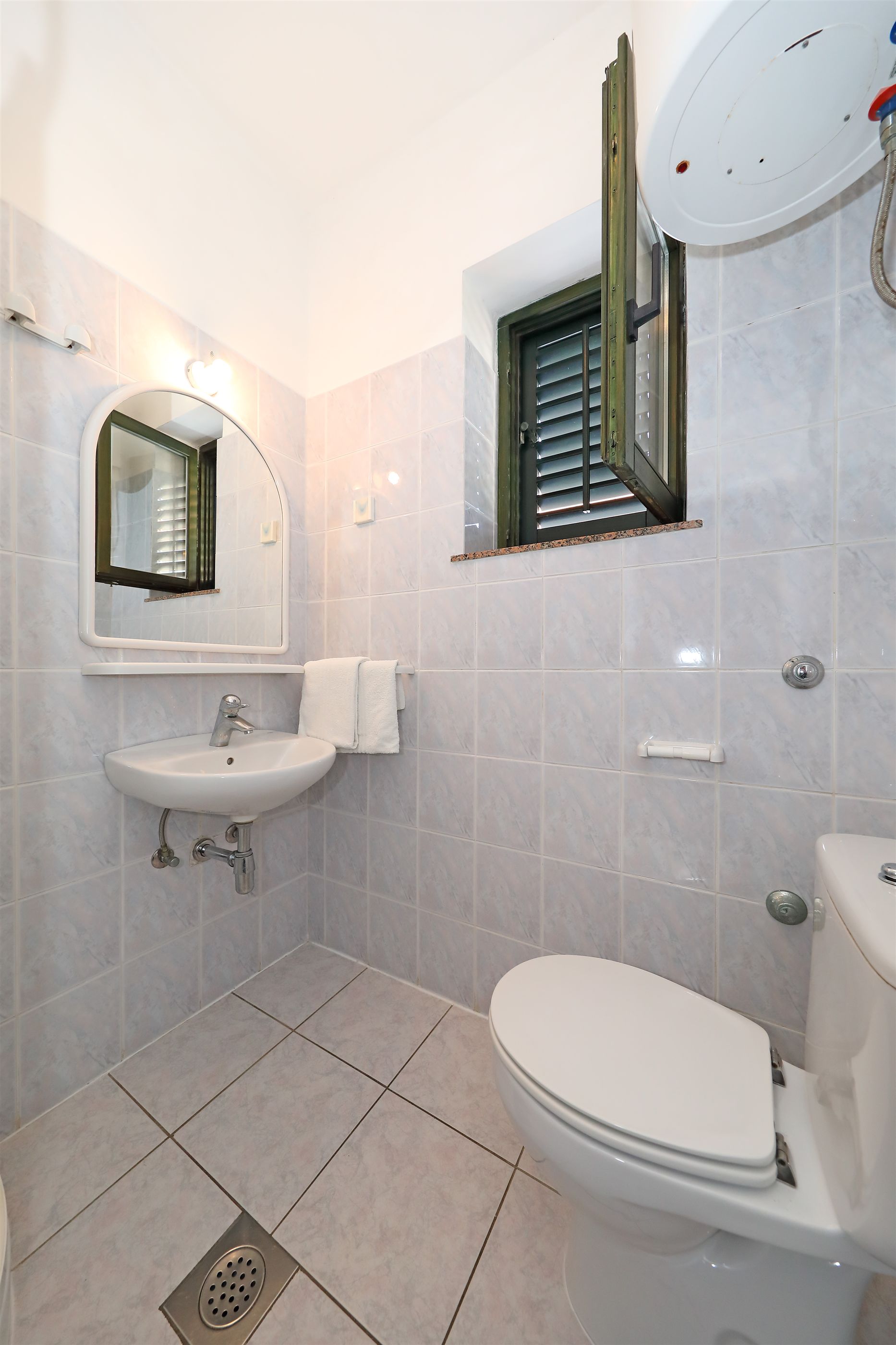 Apartments Davorka 20251-A1