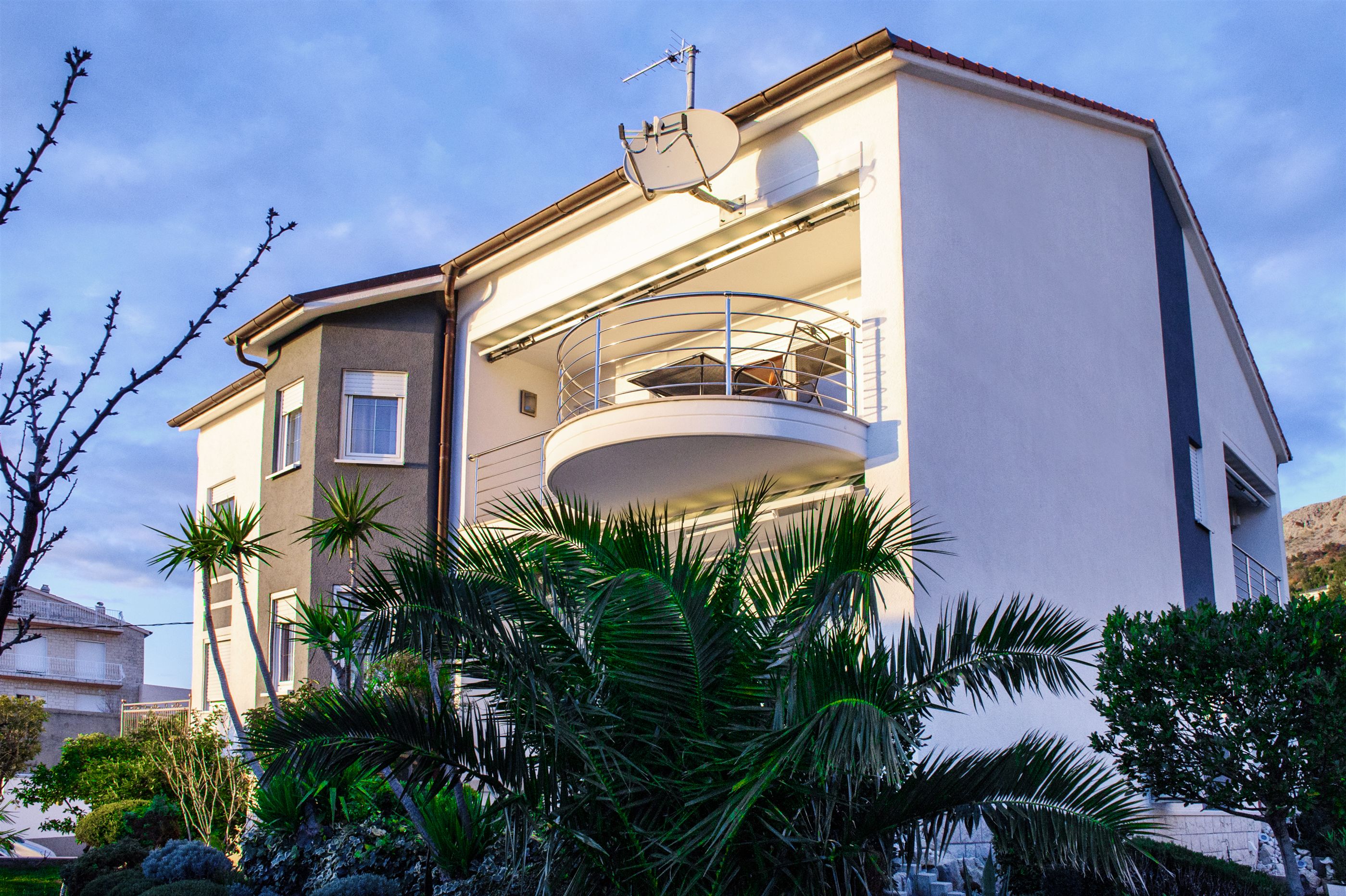 Apartment and Rooms Ana 32801-A1