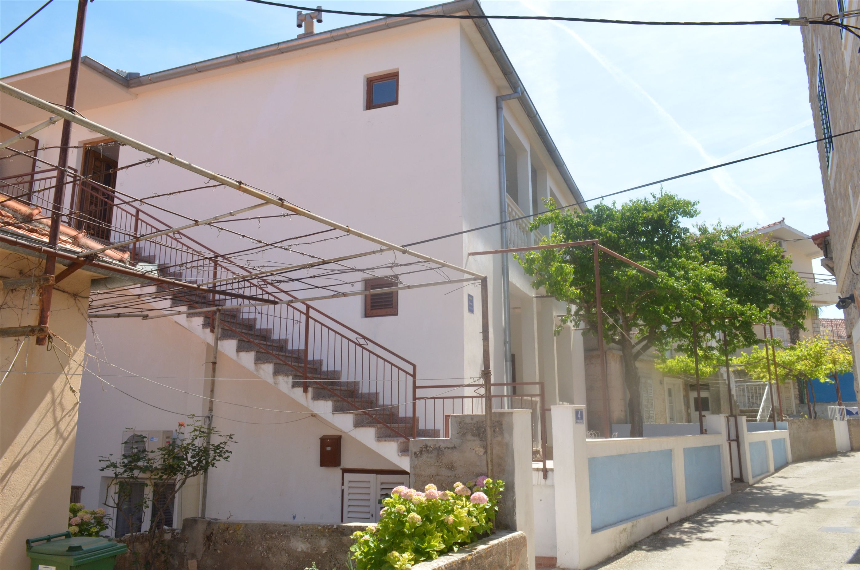 Apartments and Rooms Jakov 40391-S4