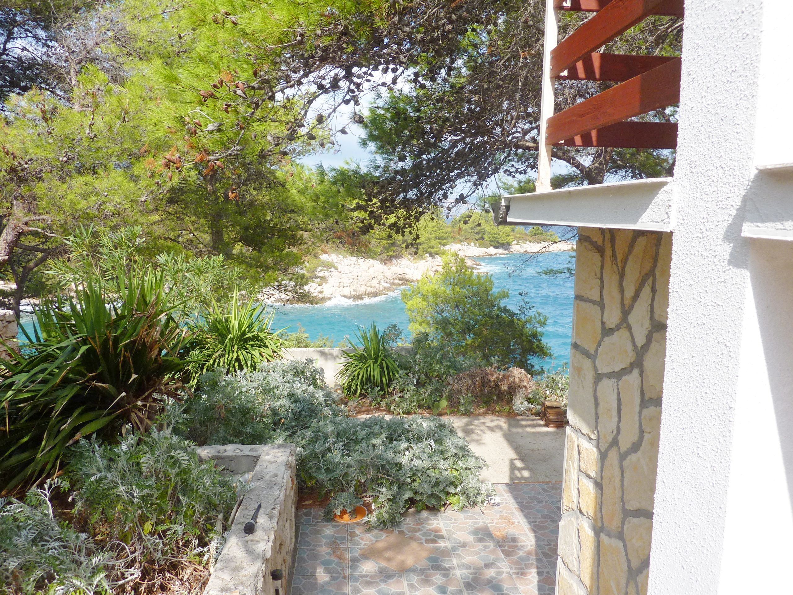 Apartments Antun 40631-A1