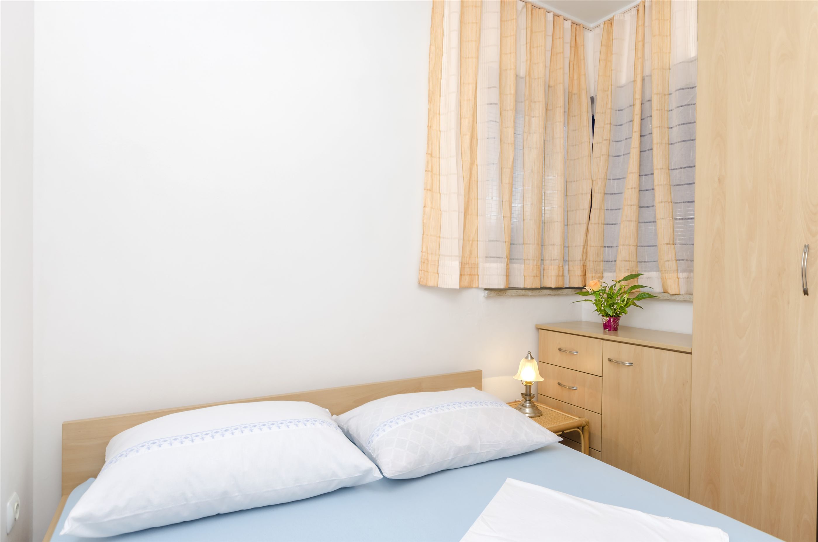 Apartment Branka 48011-A1