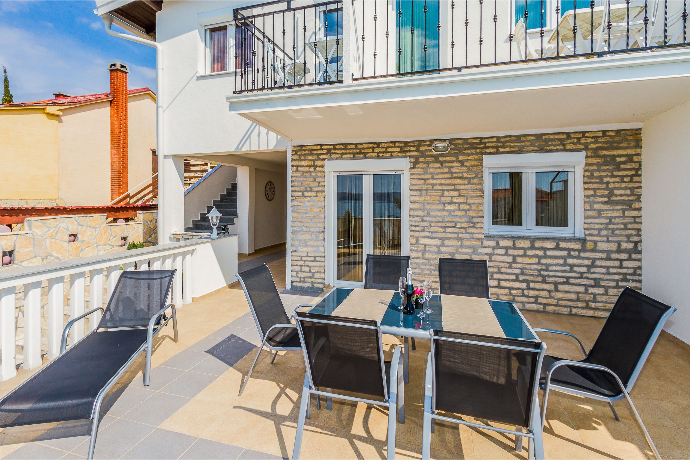 Apartments Bregovec Maslenica 14491-A1
