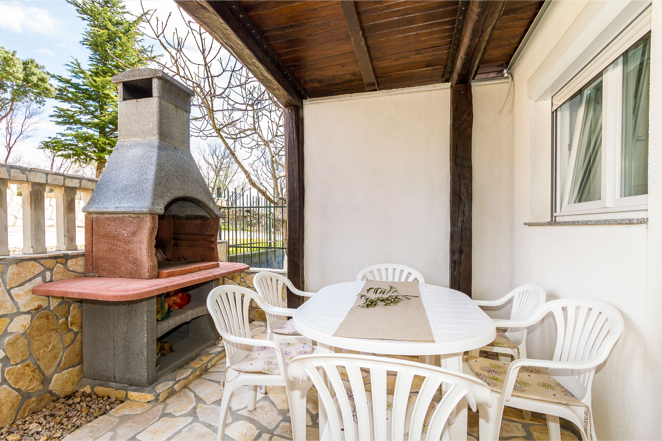 Apartments Bregovec Maslenica 14491-A1