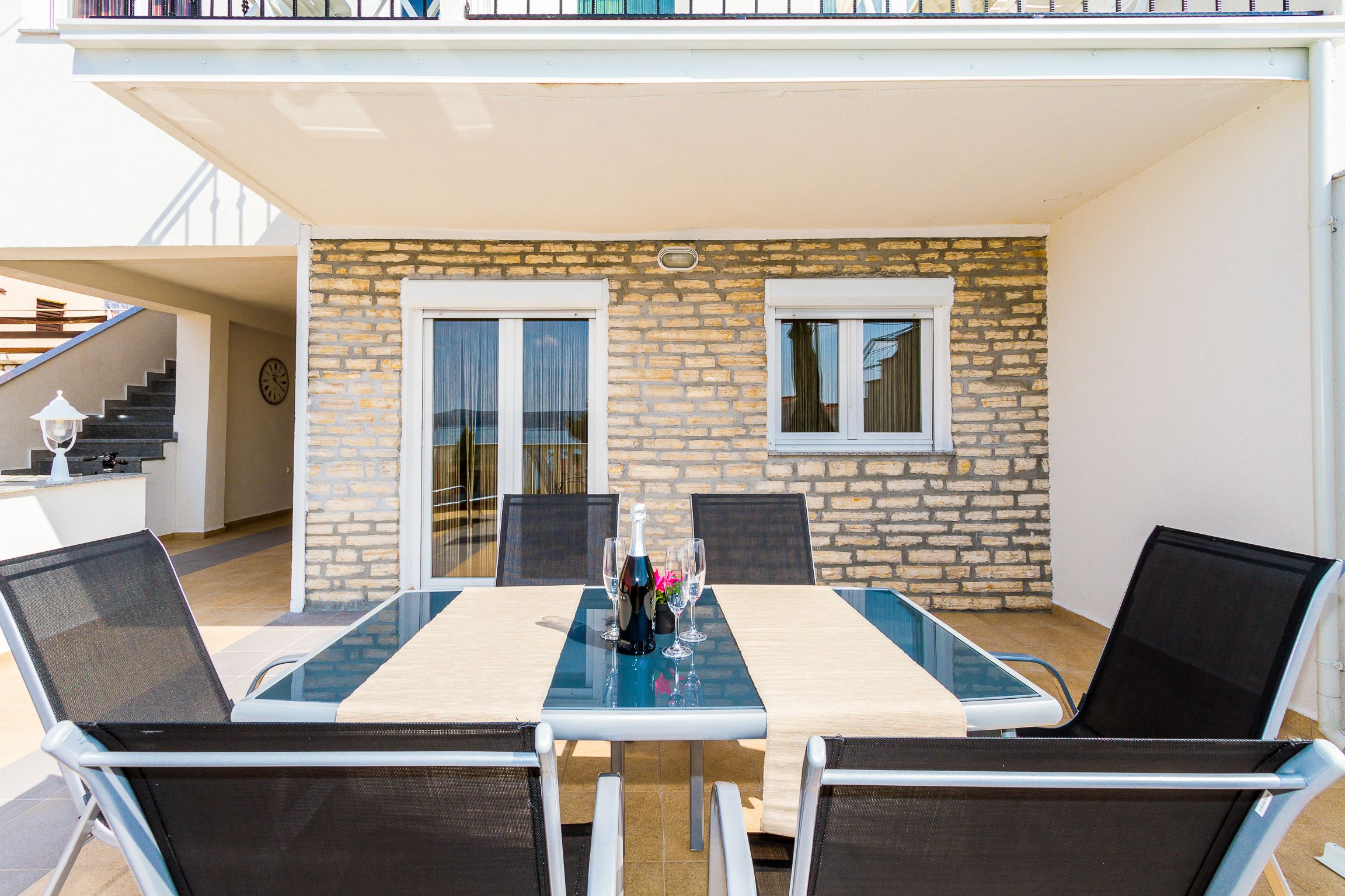 Apartments Bregovec Maslenica 14491-A1