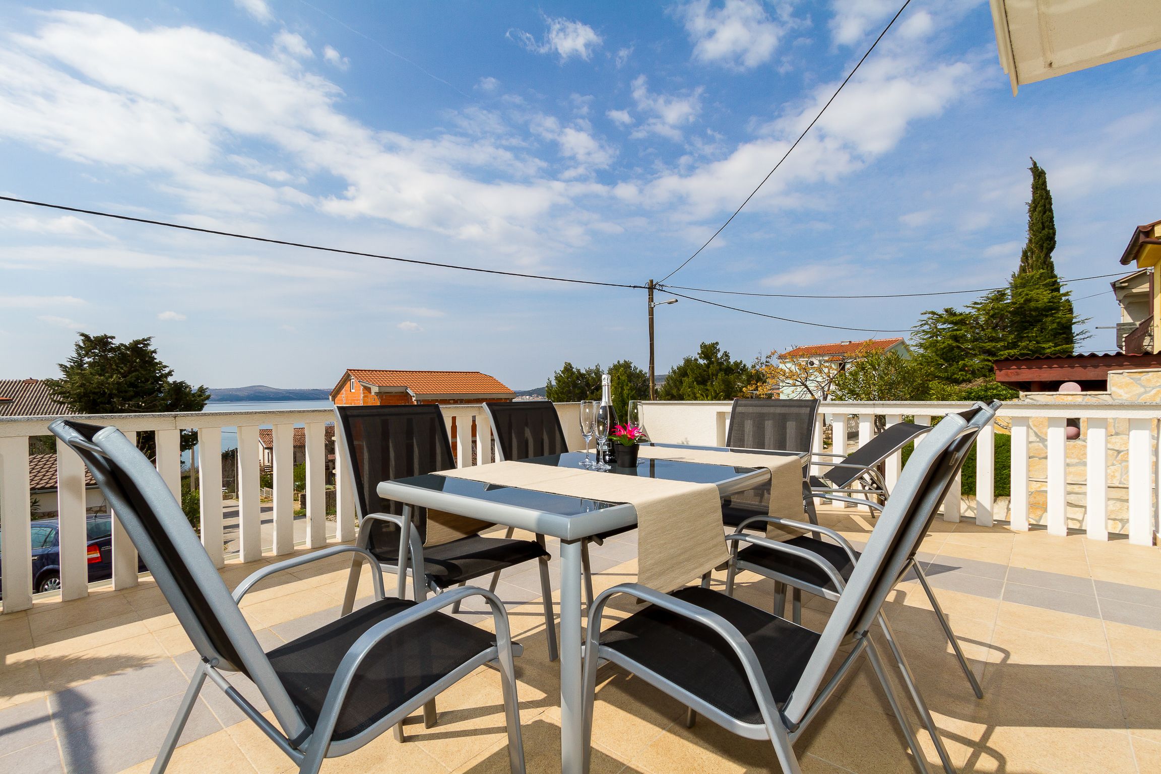 Apartments Bregovec Maslenica 14491-A1