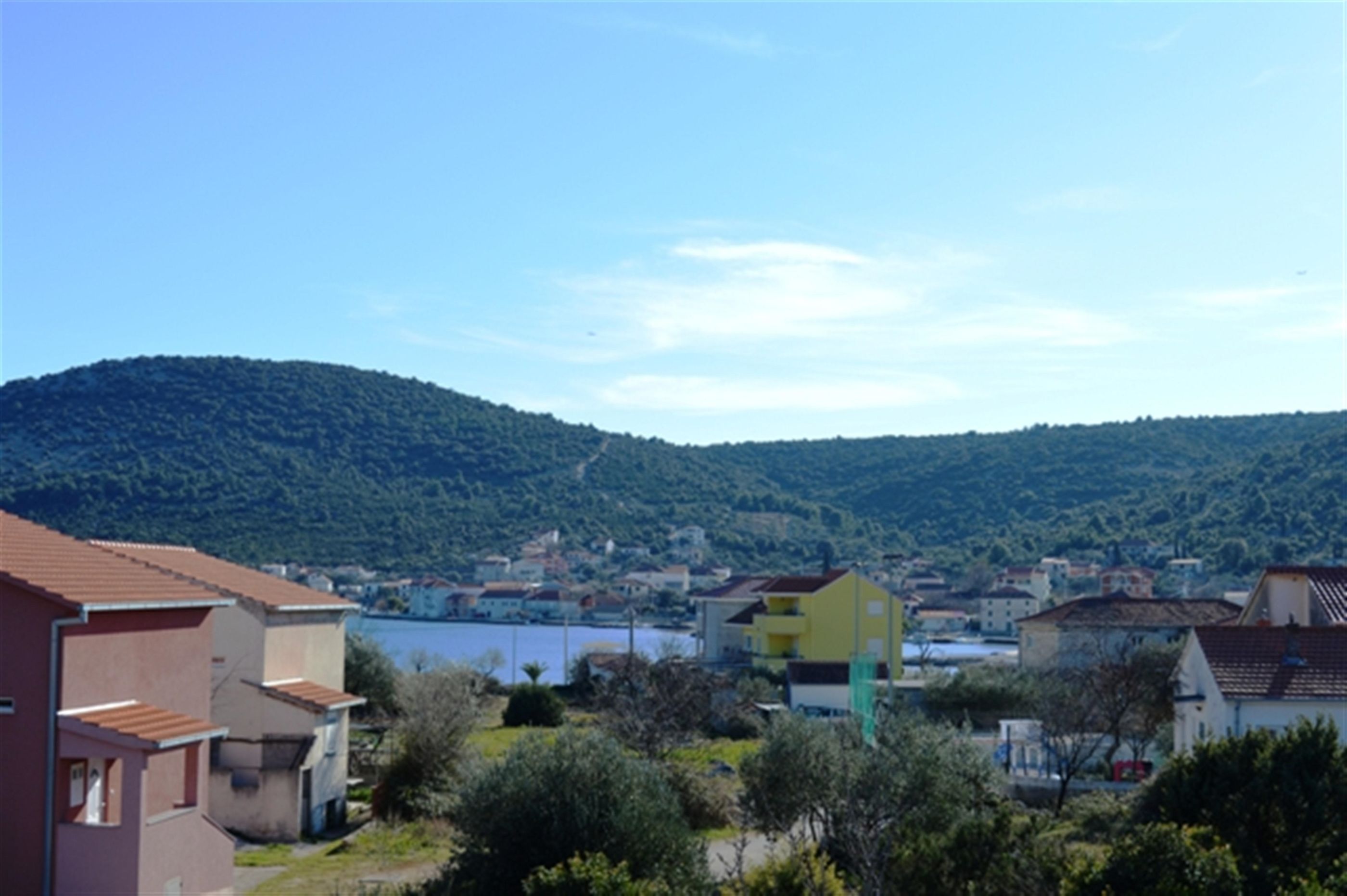 Apartments Mladen 45211-A3
