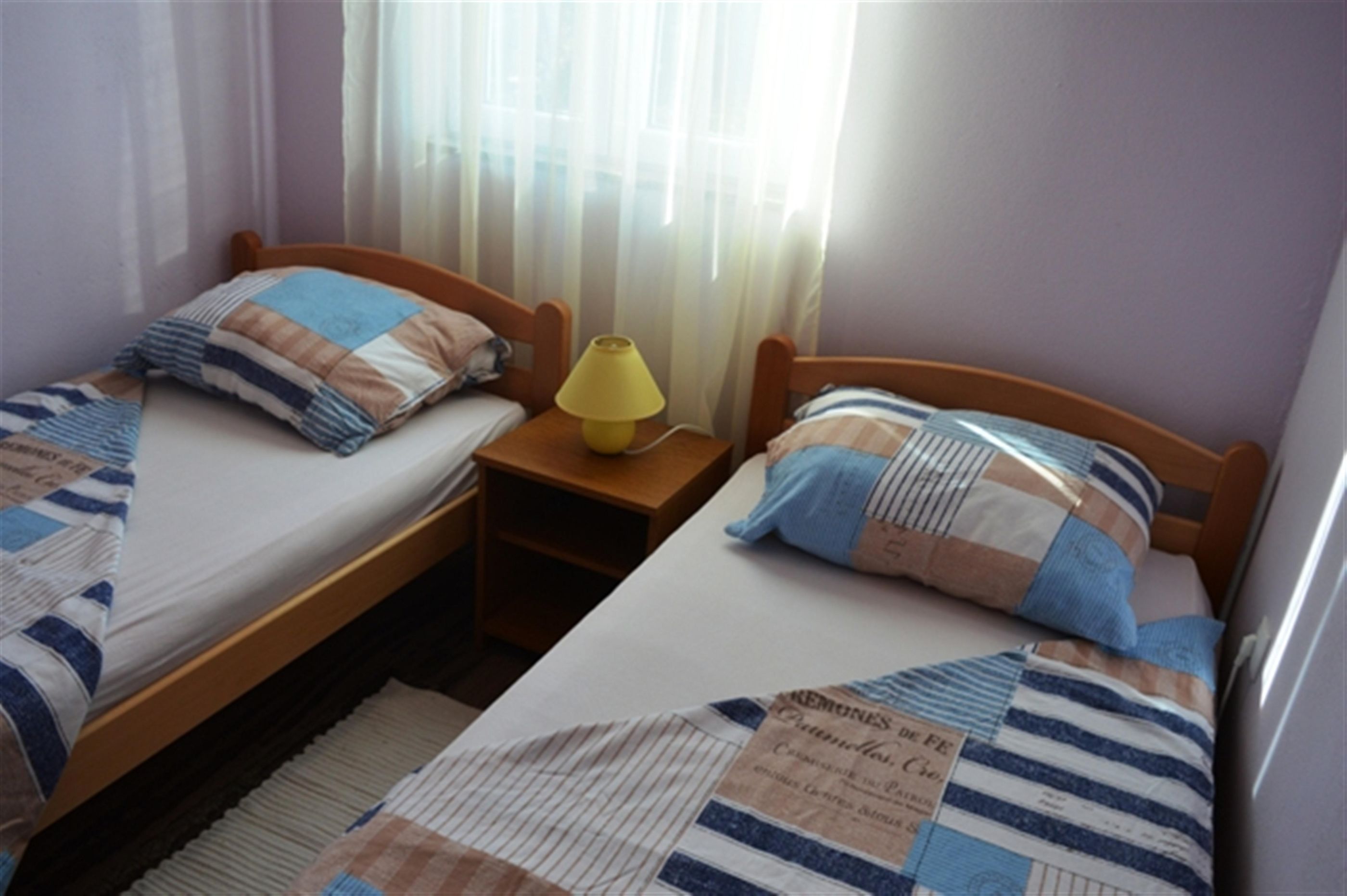 Apartments Mladen 45211-A3