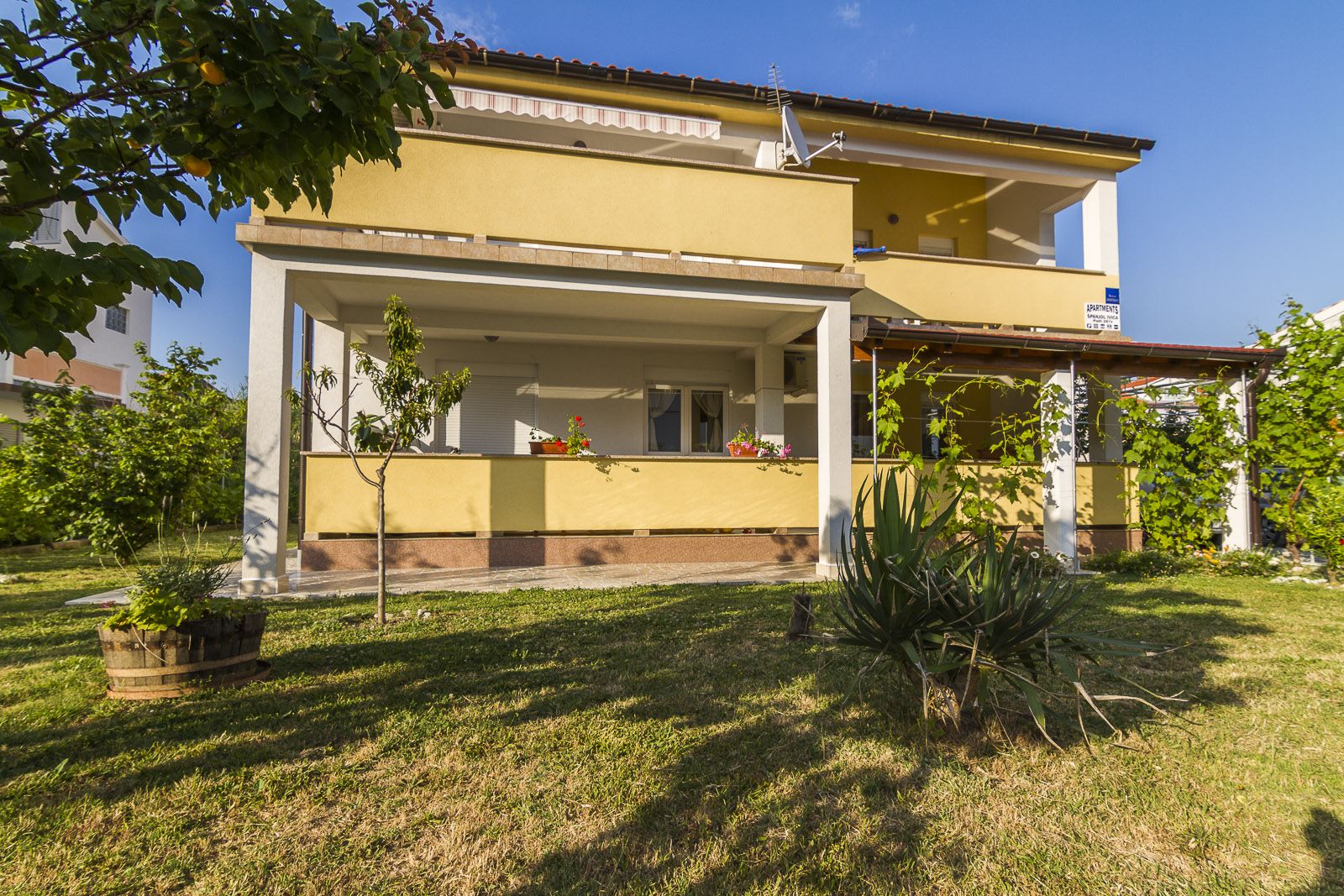 Apartments Ivica 17961-A1