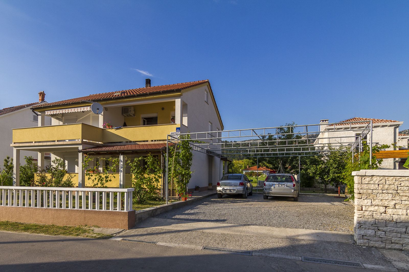 Apartments Ivica 17961-A1