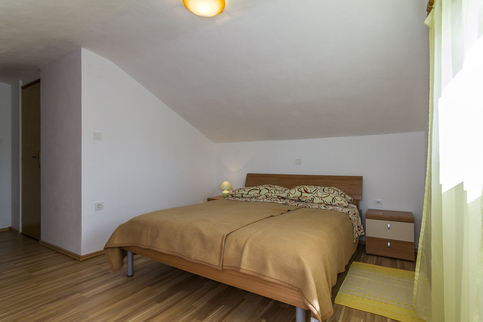 Apartments Ivica 17961-A1