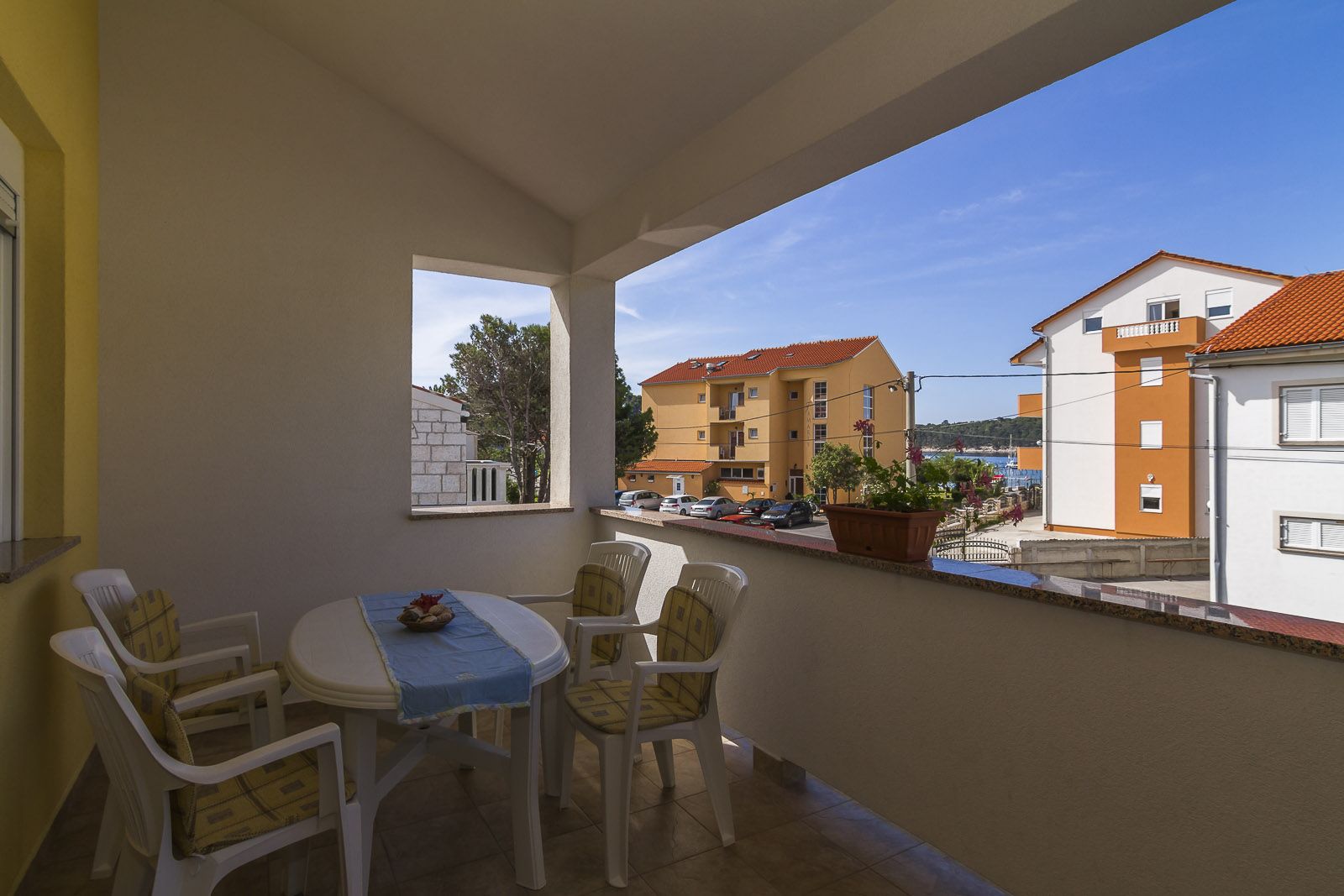 Apartments Ivica 17961-A1