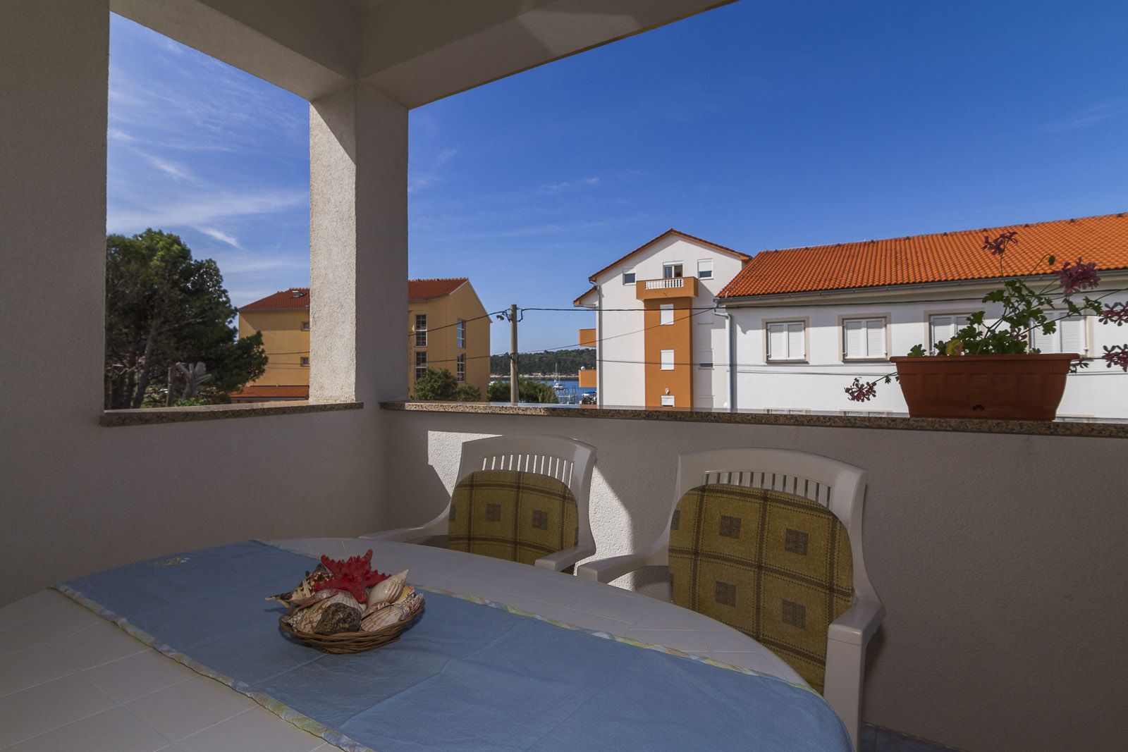 Apartments Ivica 17961-A1